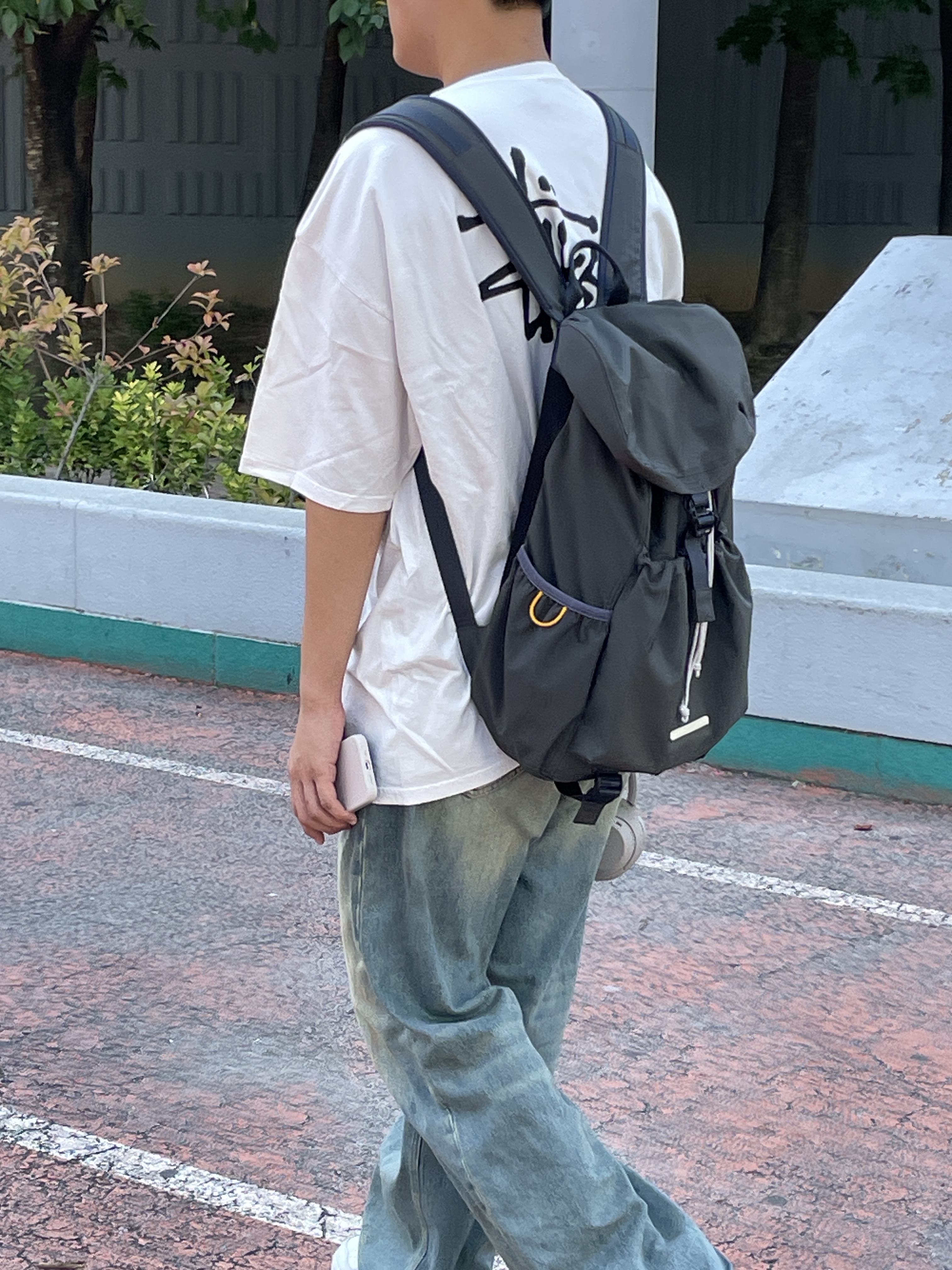 Stussy Basic Stussy Pigment Dyed T-Shirt Natural 2023 착용 스타일 - 1