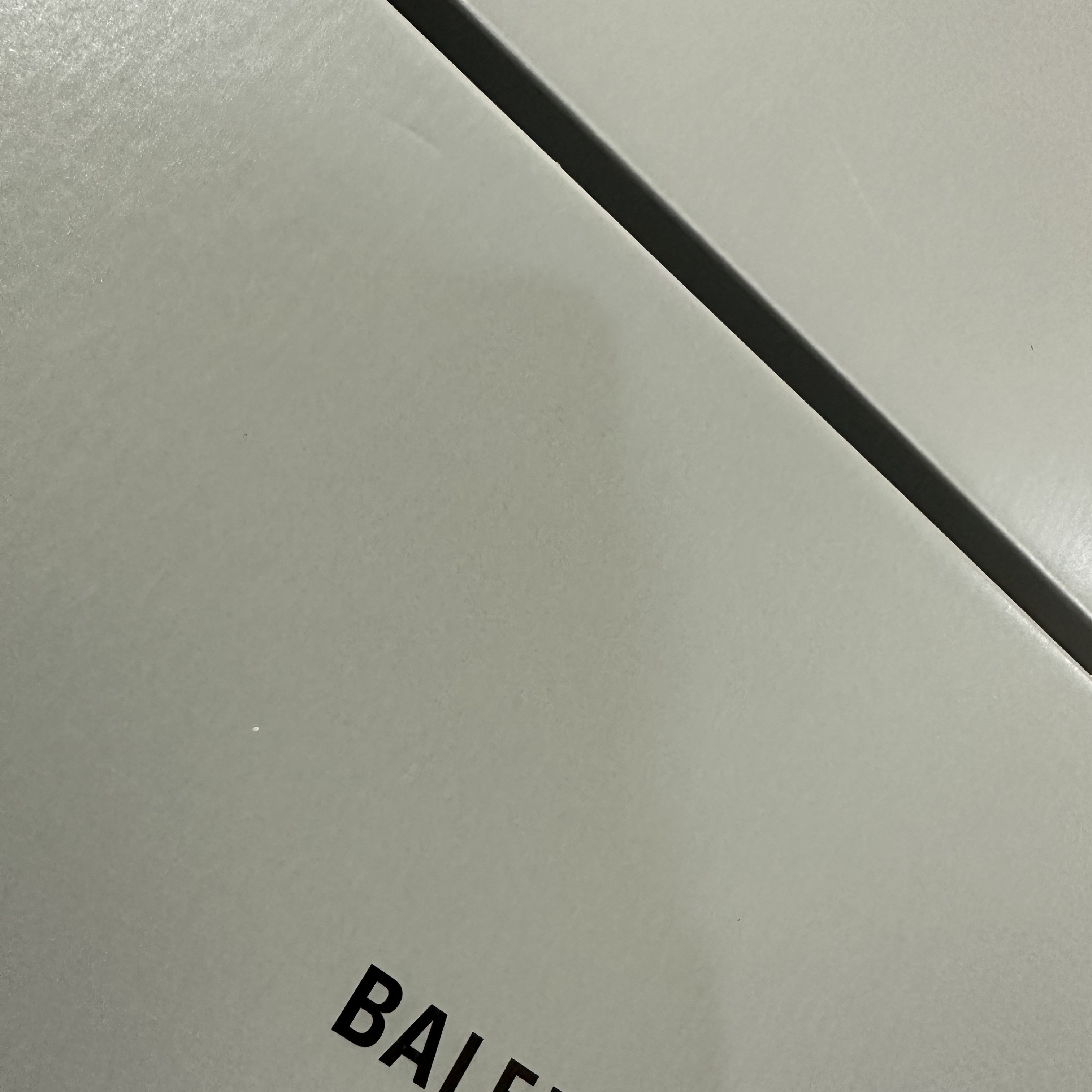 Balenciaga 3XL Sneakers Worn Out Grey White Blue 착용 스타일 - 5