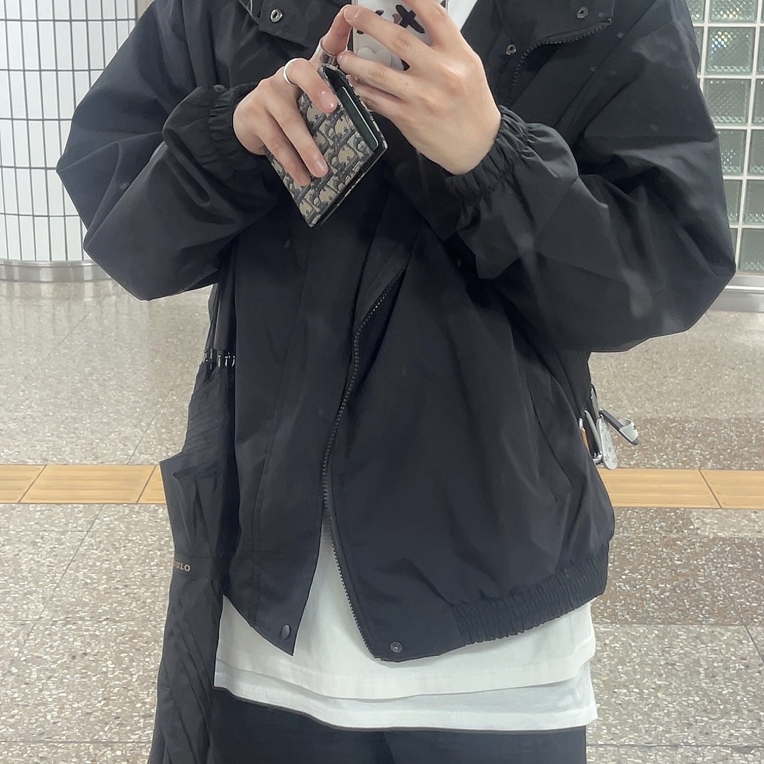 Stussy Reflection T-Shirt Black, Dior Bi-Fold Card Holder Beige & Black Dior Oblique Jacquard 착용 스타일 - 2
