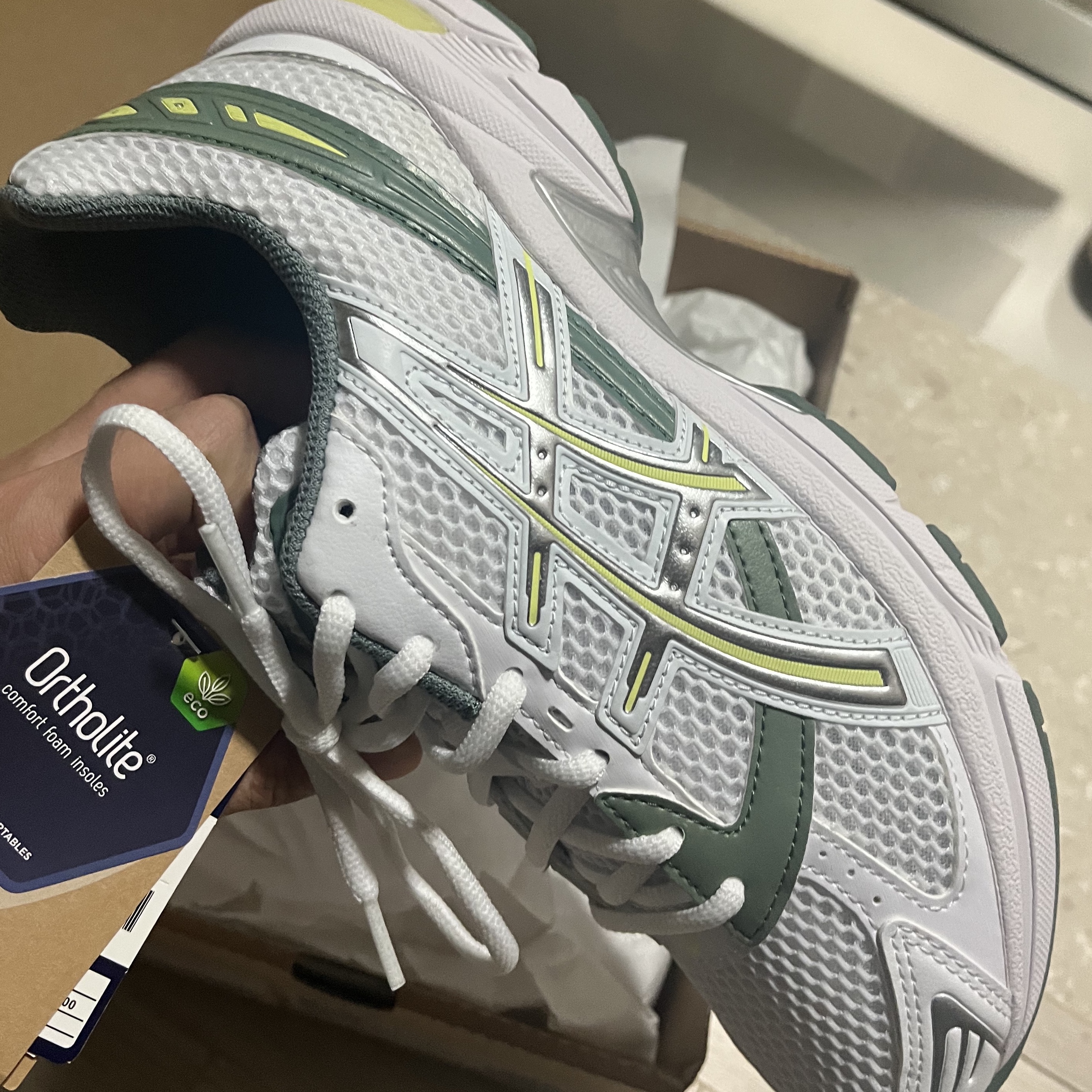 Asics Gel-1130 White Huddle Yellow 착용 스타일