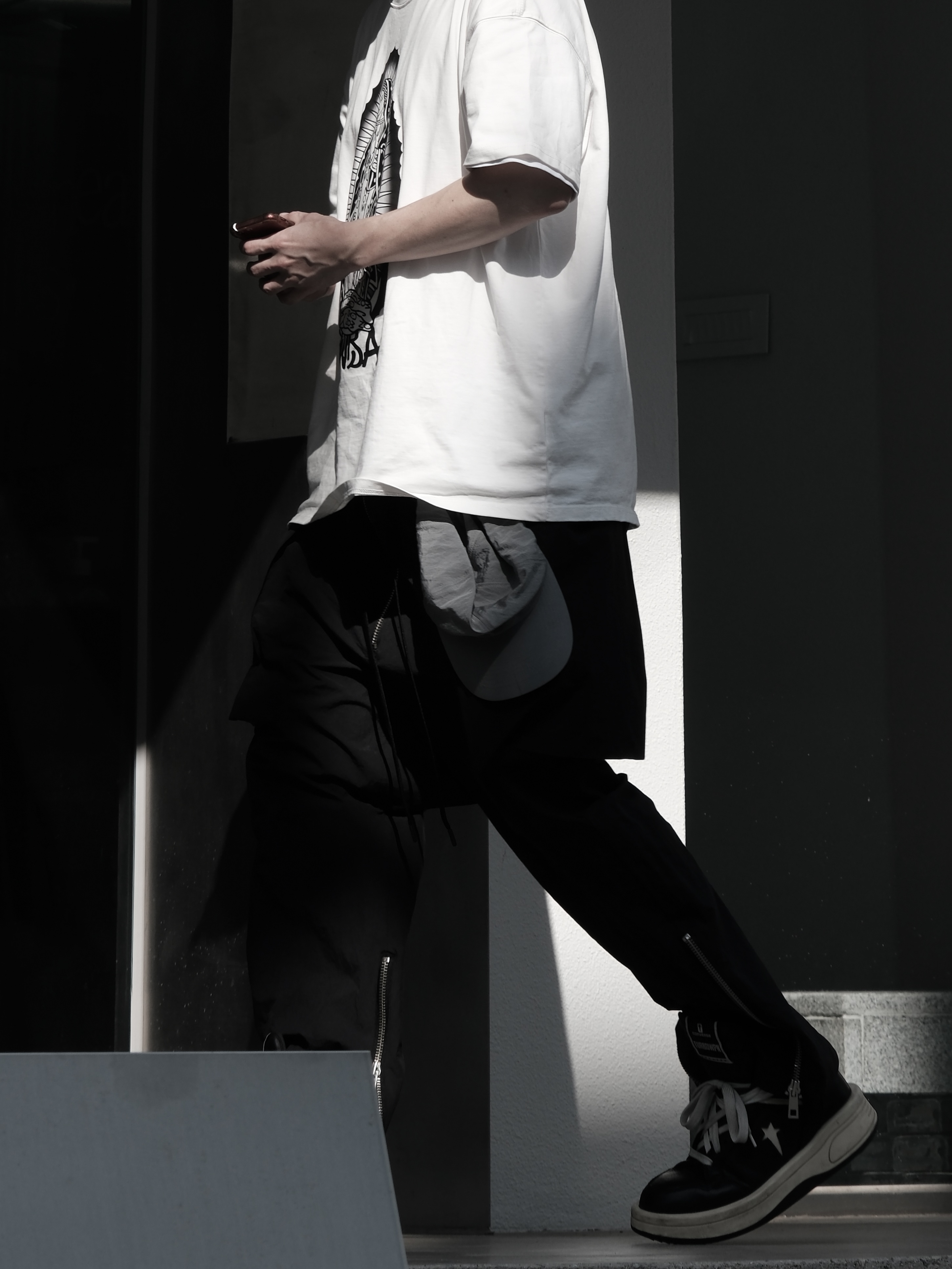 Converse x Drkshdw Turbowpn Black Cream 착용 스타일 - 2