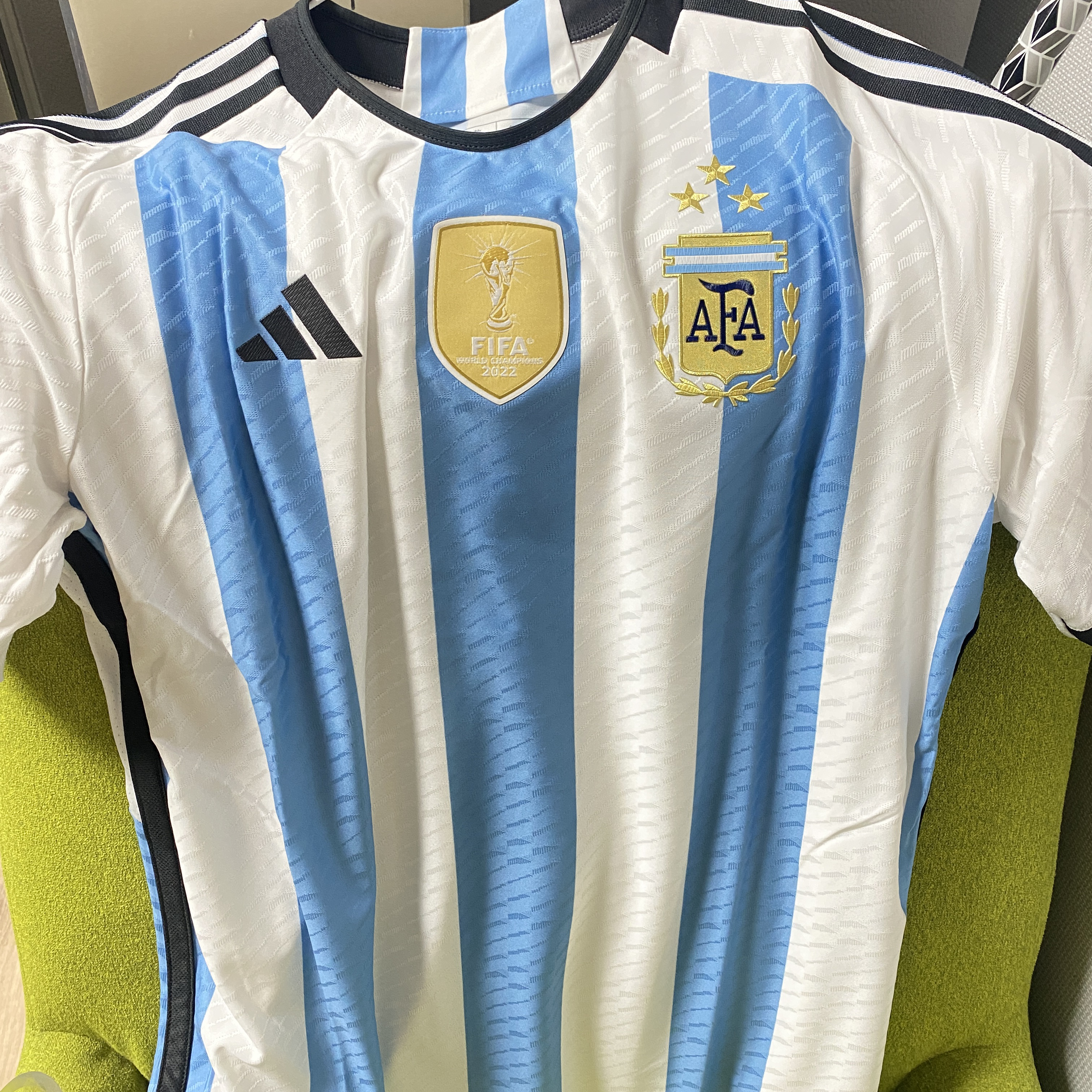 Adidas Argentina Home Jersey 2022 Winners 3-Star White Light Blue - KR Sizing (Non Marking Ver.) 착용 스타일