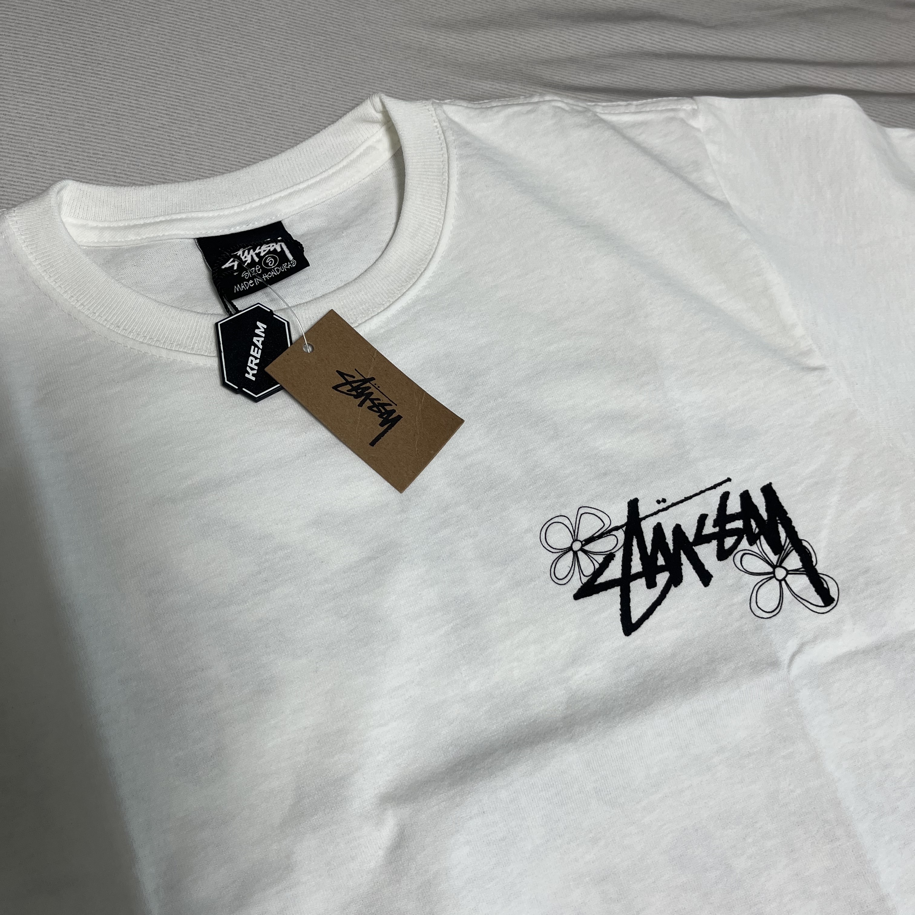 Stussy Summer LB T-Shirt White 착용 스타일 - 1