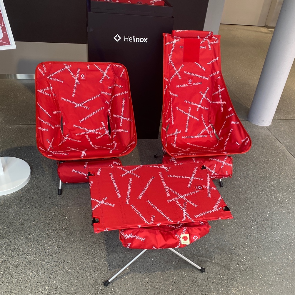 Helinox x Peaceminusone Chair Two Red - Helinox Japan Exclusive, Helinox x Peaceminusone Chair One  Red - Helinox Japan Exclusive 착용 스타일 - 1