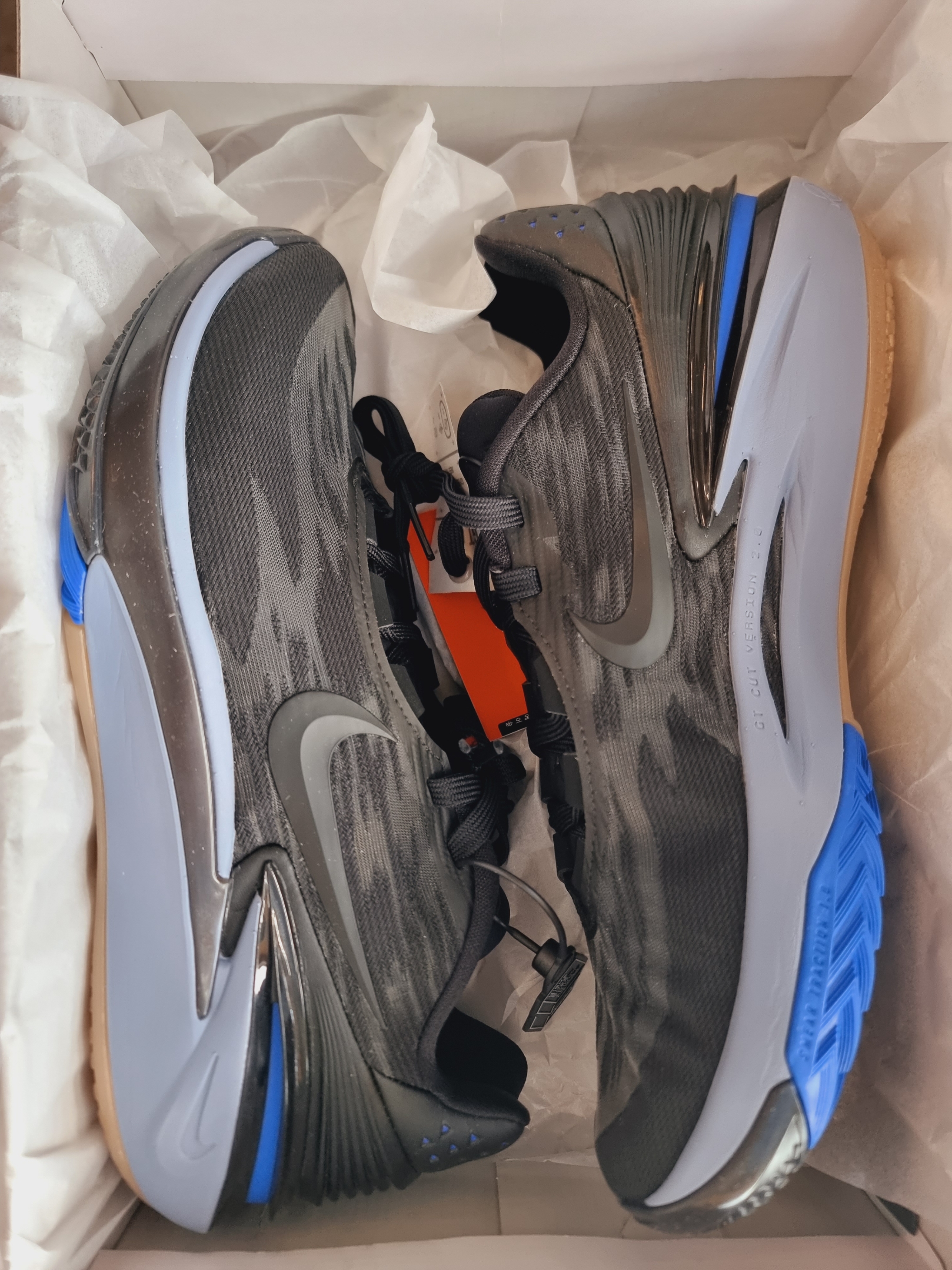 Nike Air Zoom GT Cut 2 Black Racer Blue 착용 스타일