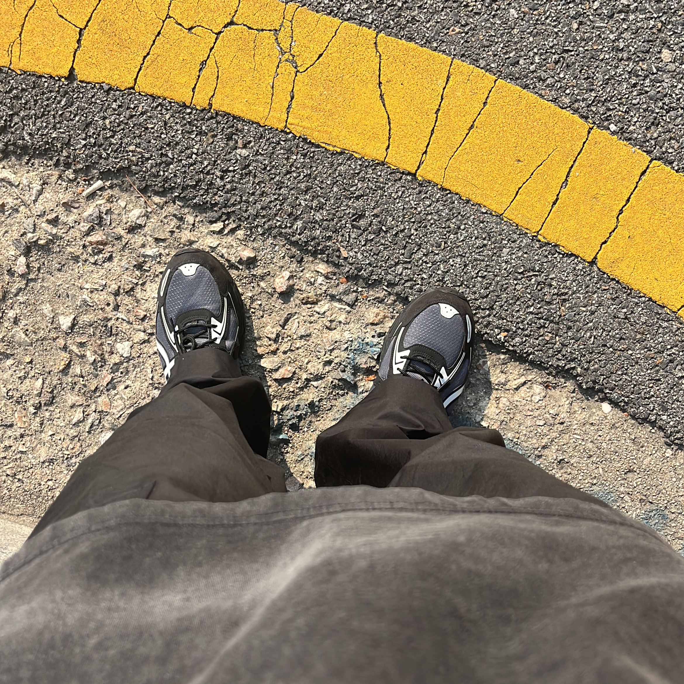 Asics Gel-Venture 6 Carrier Grey 착용 스타일