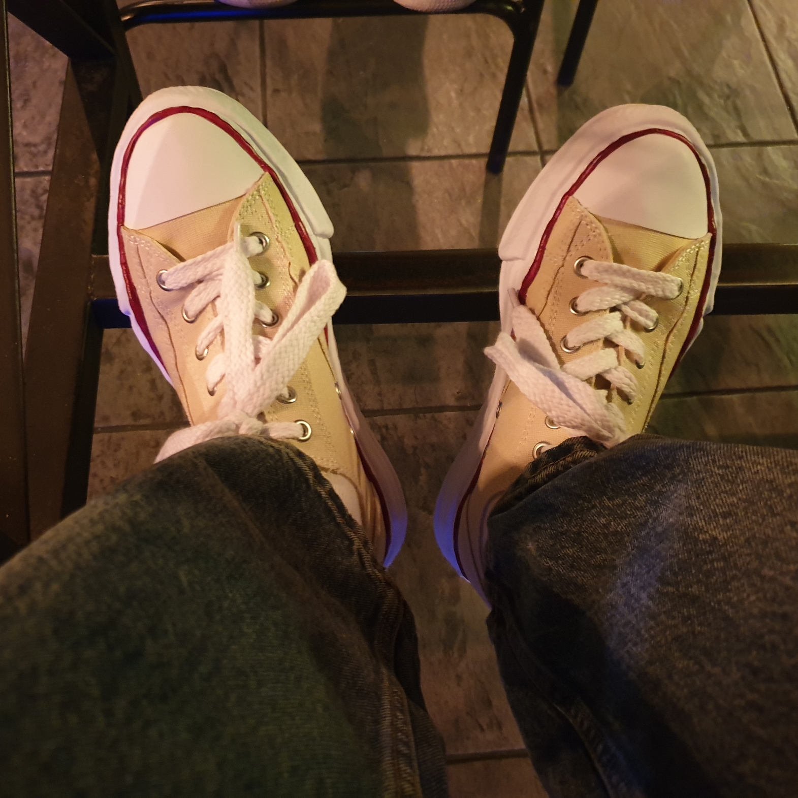 Maison Mihara Yasuhiro Peterson OG Sole Canvas Low-top Sneakers Natural 착용 스타일