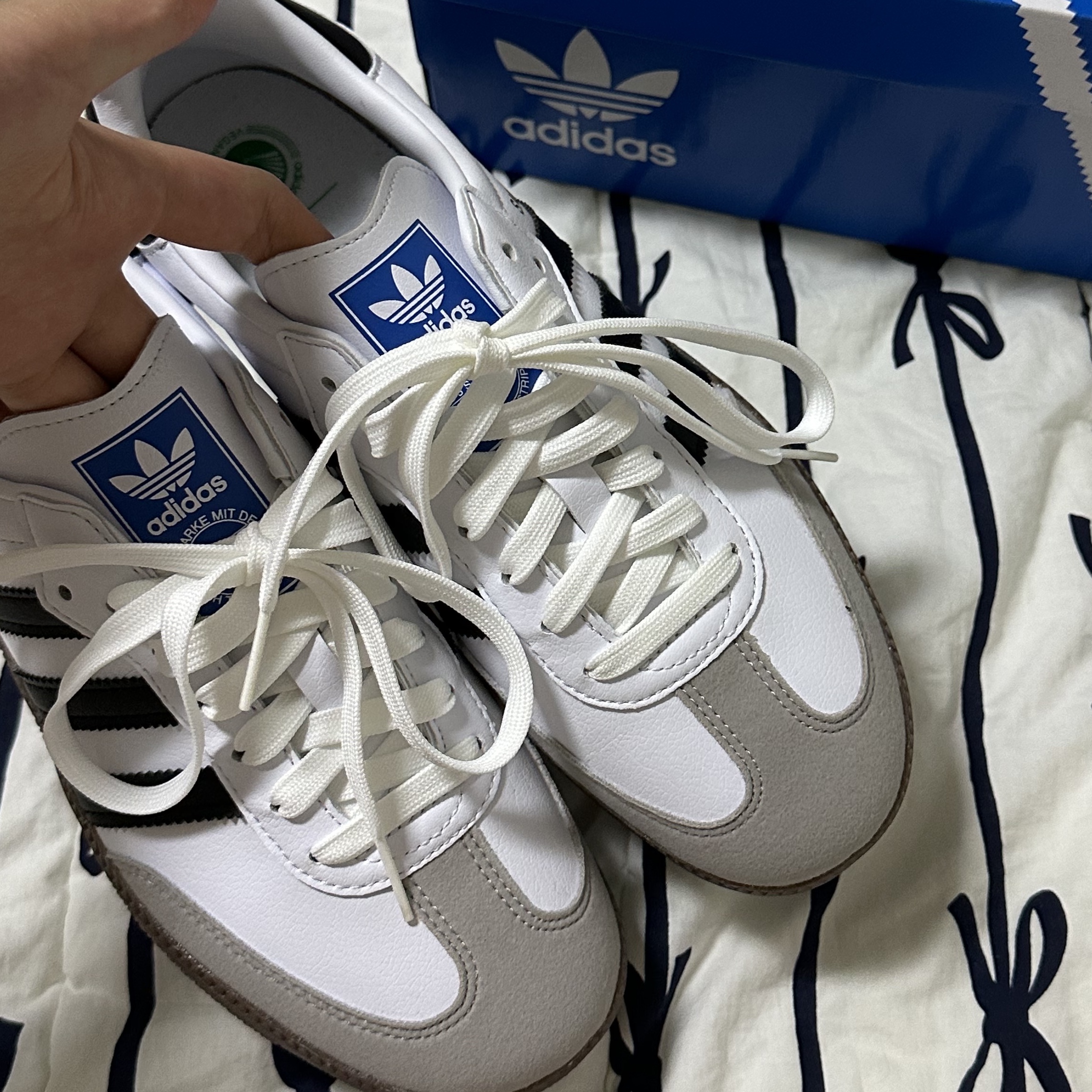 Adidas Samba Vegan White Black 착용 스타일