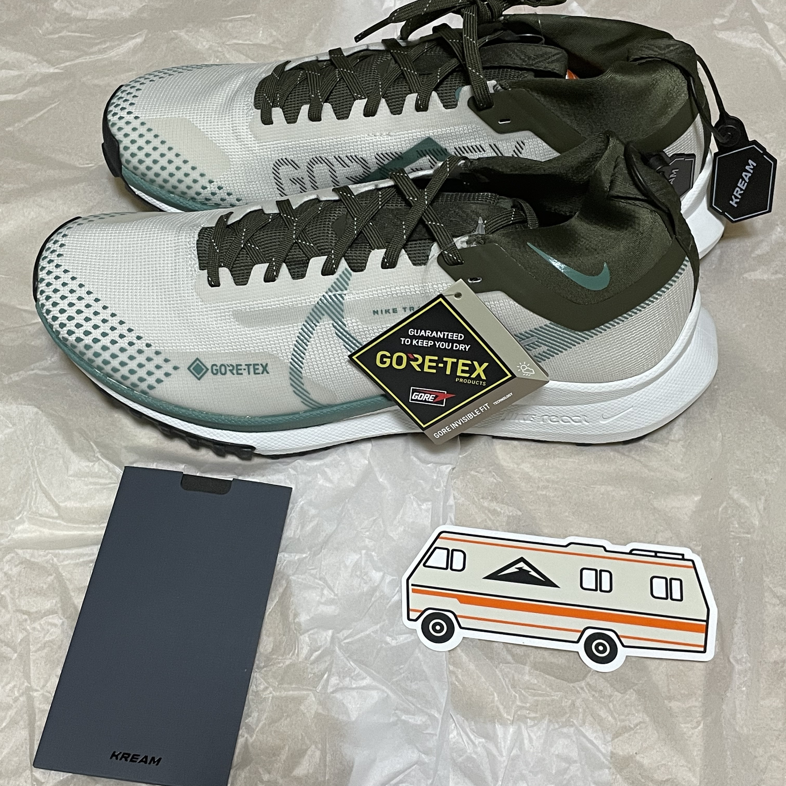 Nike React Pegasus Trail 4 Gore-tex Light Bone Bicoastal 착용 스타일 - 1
