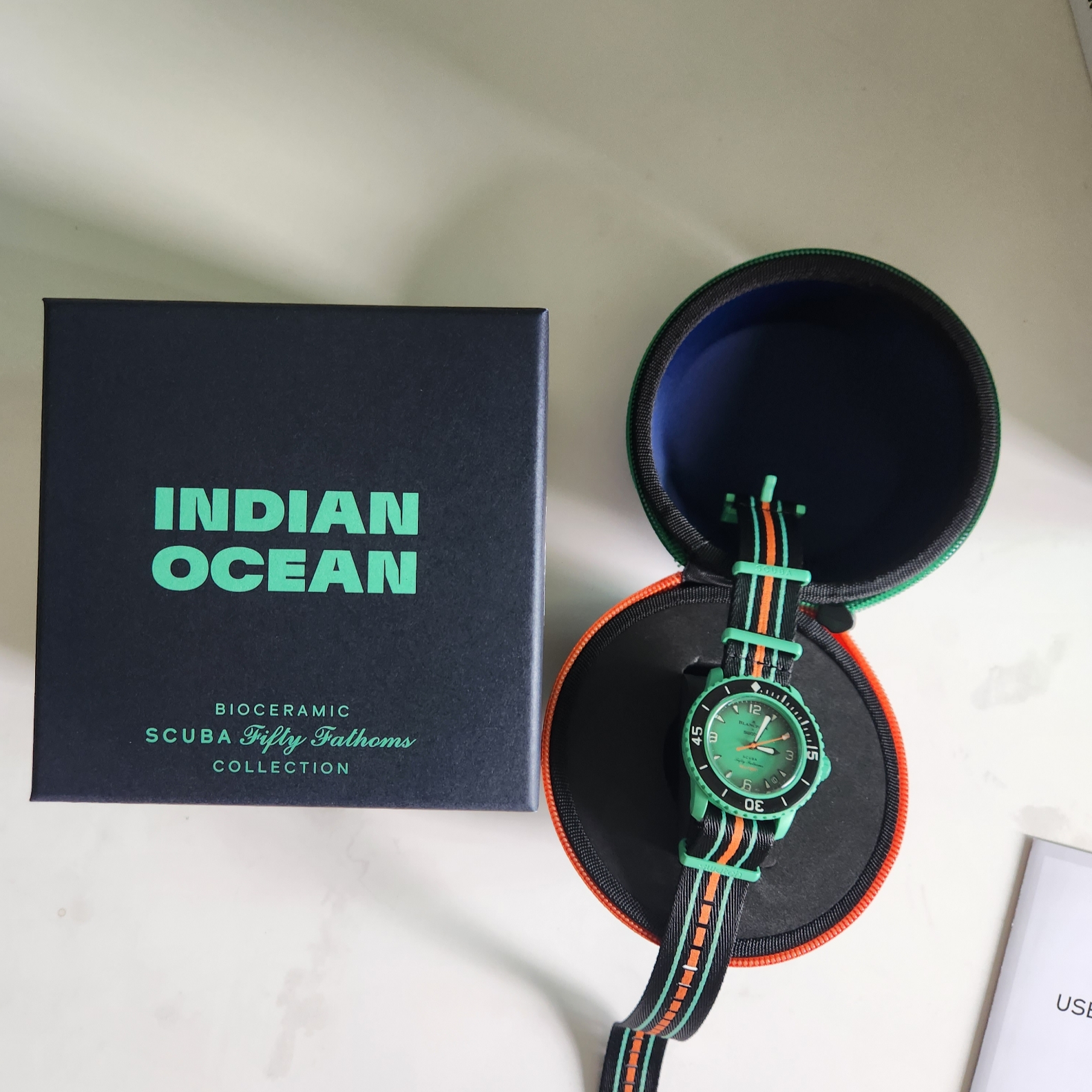Swatch x Blancpain Bioceramic Indian Ocean 착용 스타일 - 2
