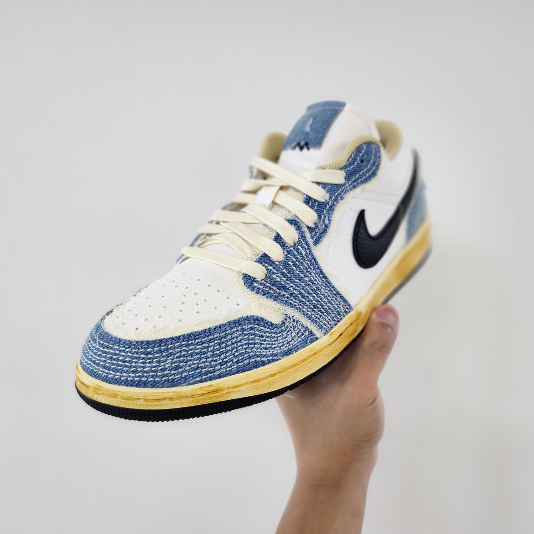 Jordan 1 Low World Make Japan 착용 스타일 - 1