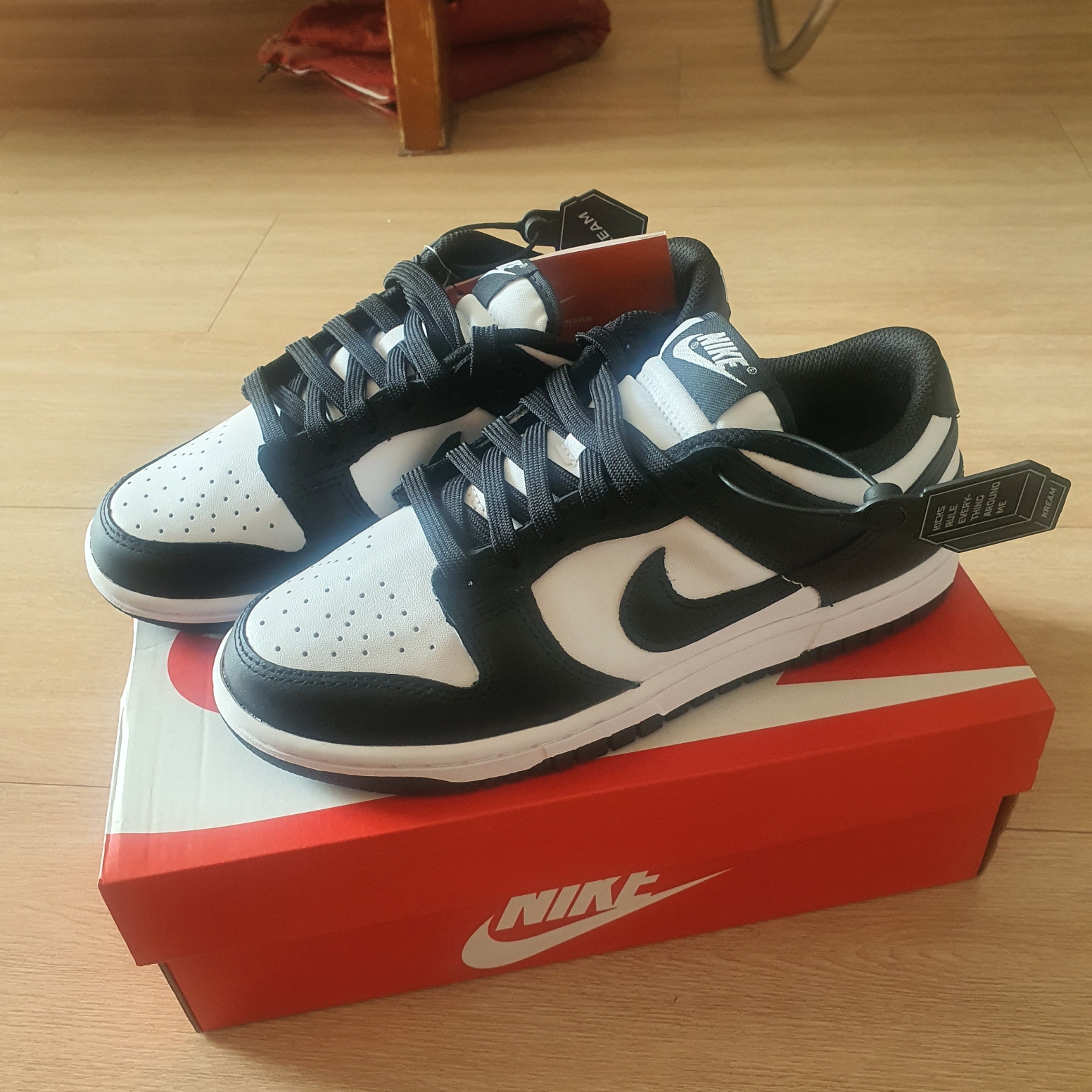 (W) Nike Dunk Low Black 착용 스타일