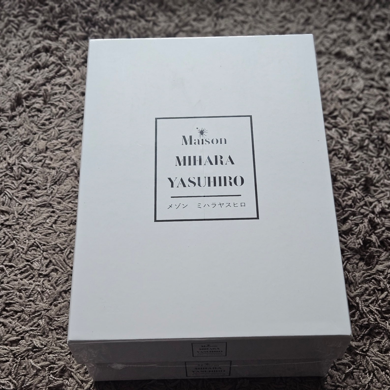 Maison Mihara Yasuhiro Baker OG Sole Canvas Low Cut Sneakers Black 착용 스타일 - 4