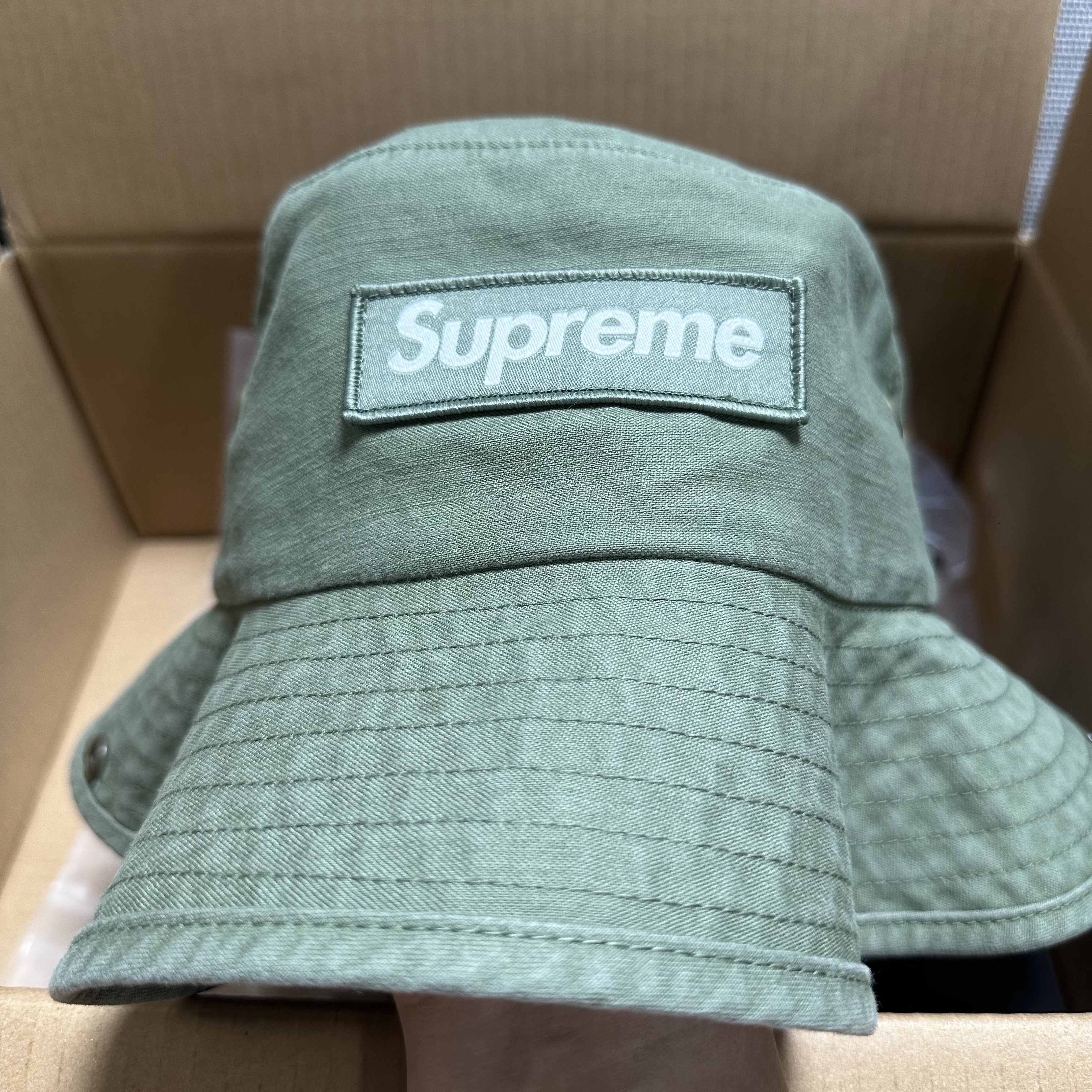Supreme Military Boonie Olive - 23FW 착용 스타일