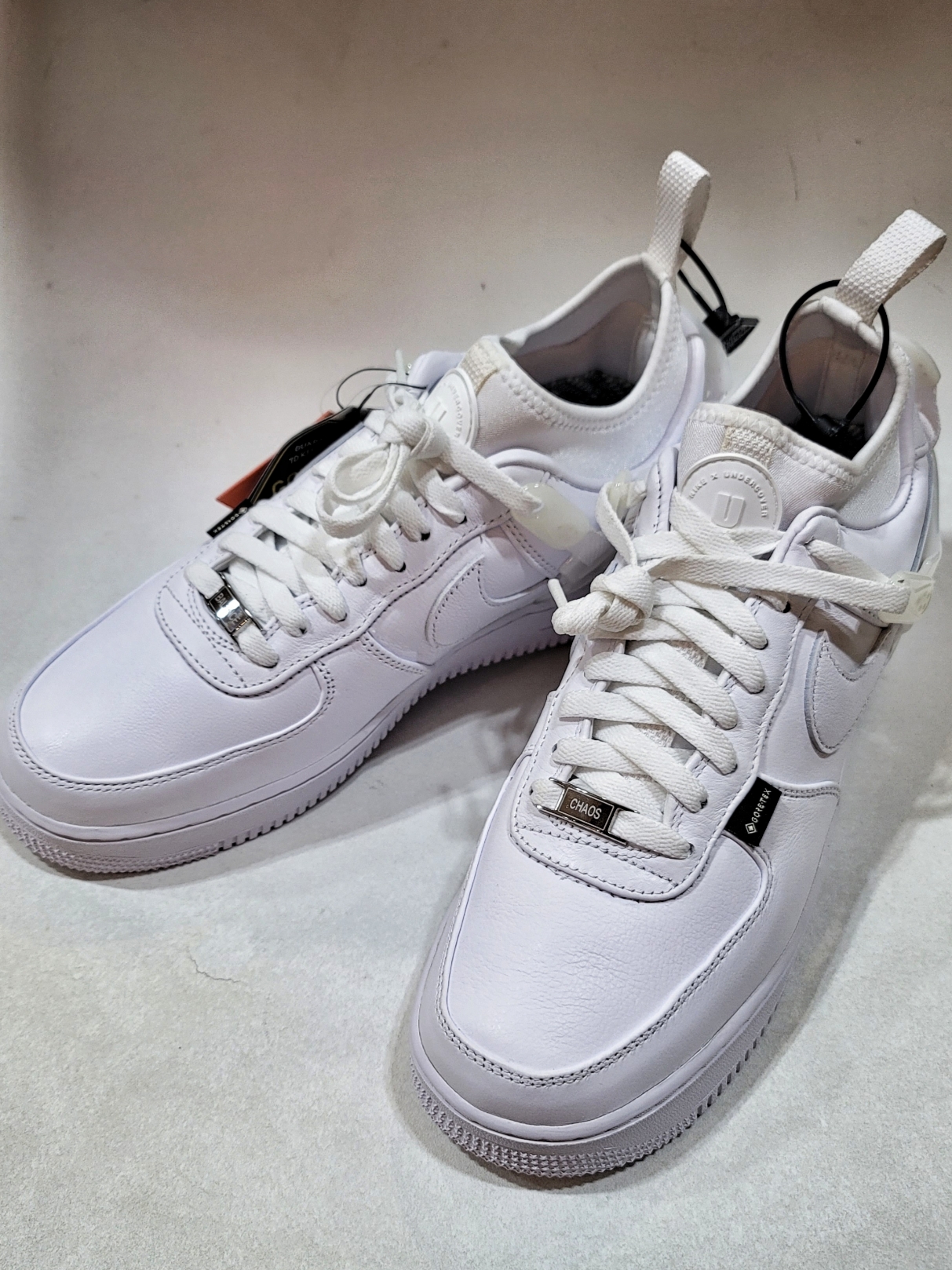 Nike x Undercover Air Force 1 Low SP White 착용 스타일 - 1