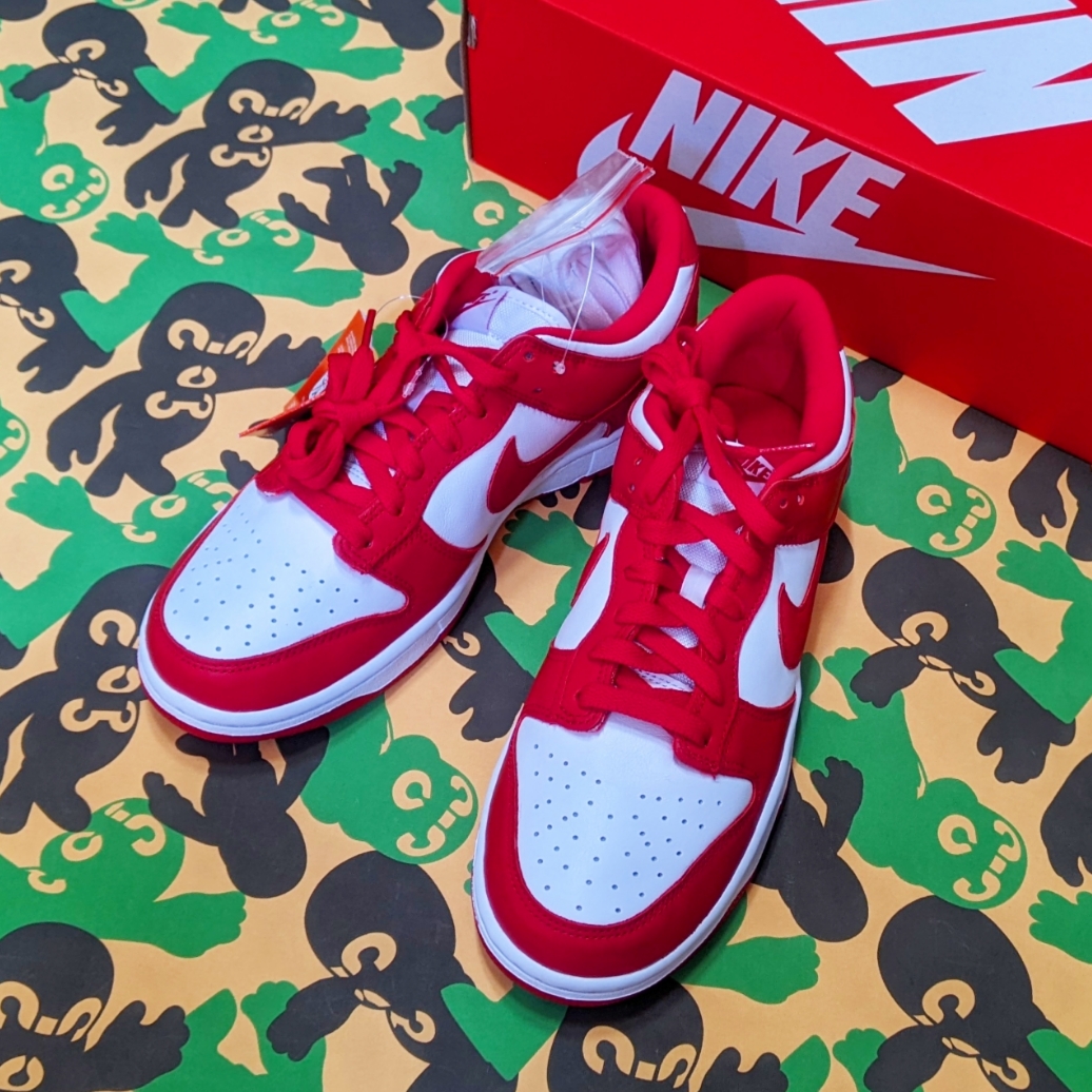 Nike Dunk Low SP White and University Red 2023 착용 스타일 - 1