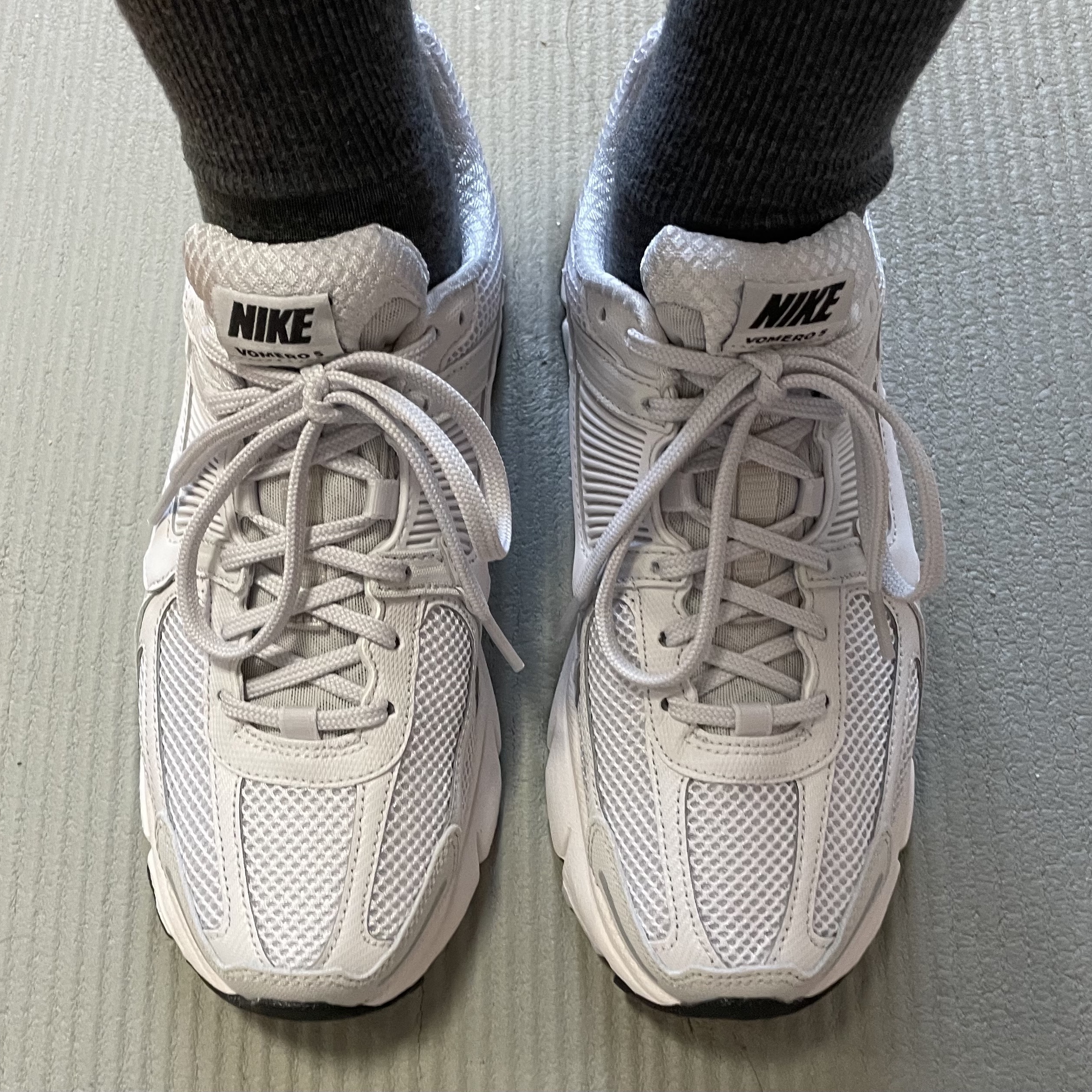 Nike Zoom Vomero 5 SP Vast Grey 2023 착용 스타일
