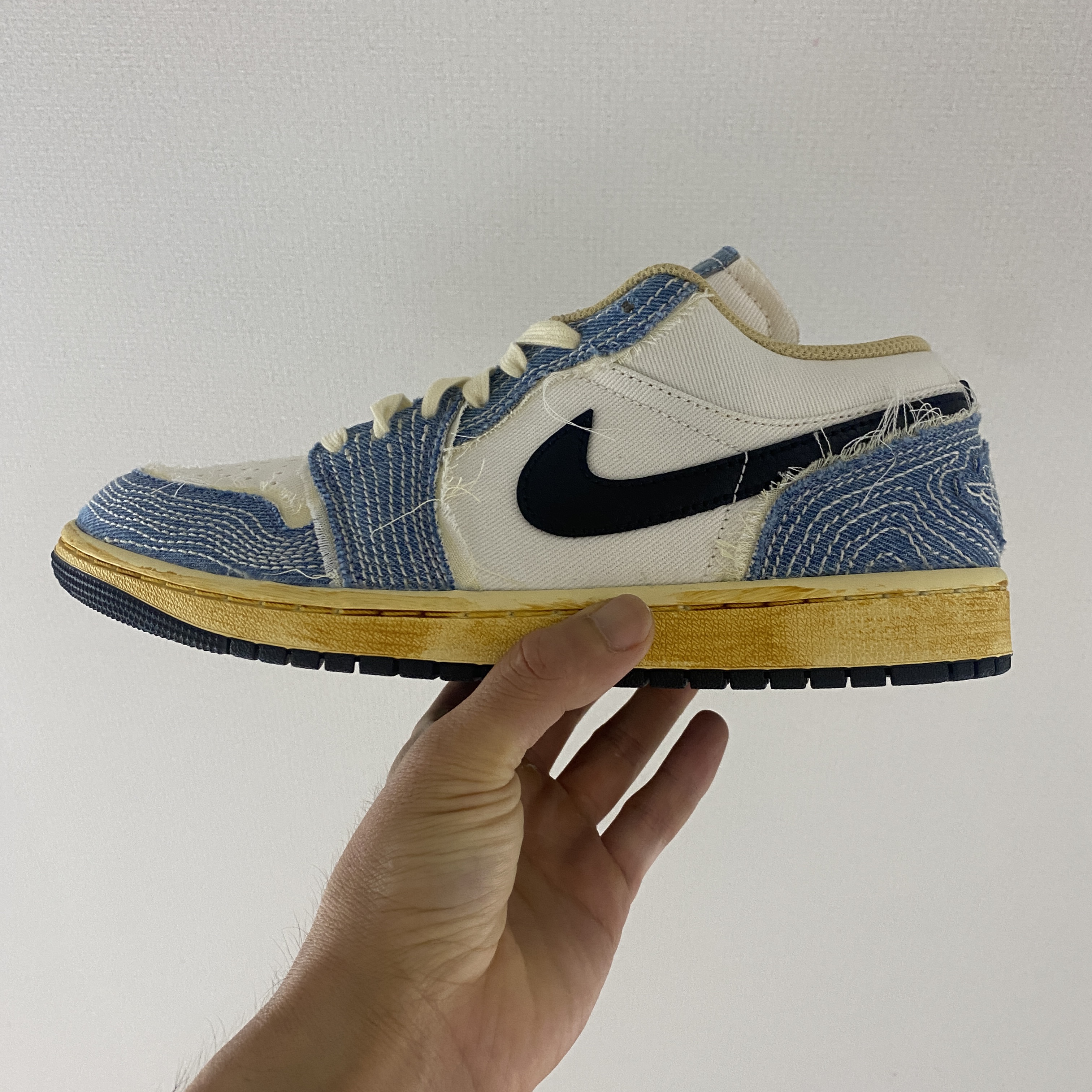 Jordan 1 Low World Make Japan 착용 스타일 - 2
