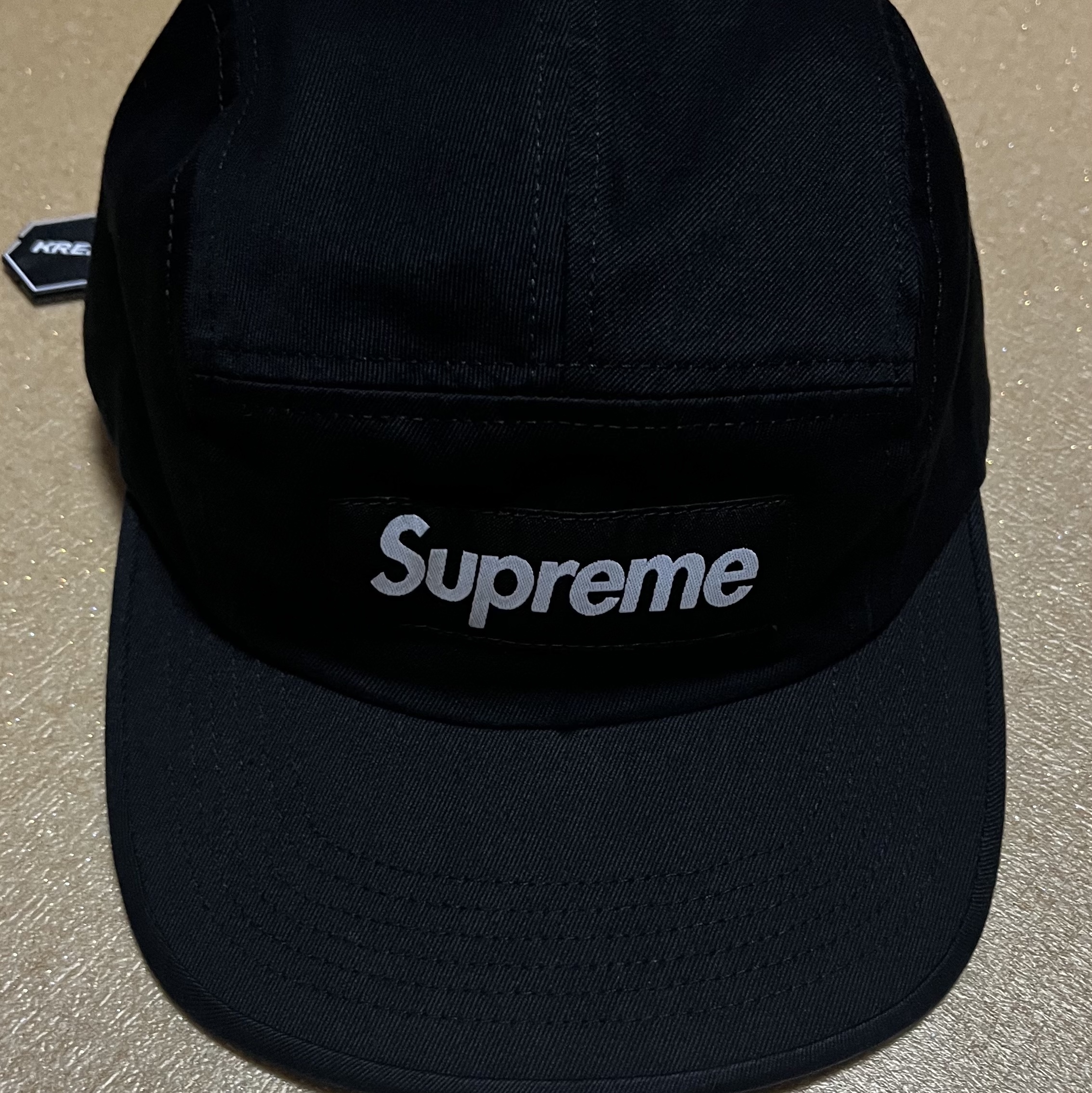 Supreme Washed Chino Twill Camp Cap Black 착용 스타일