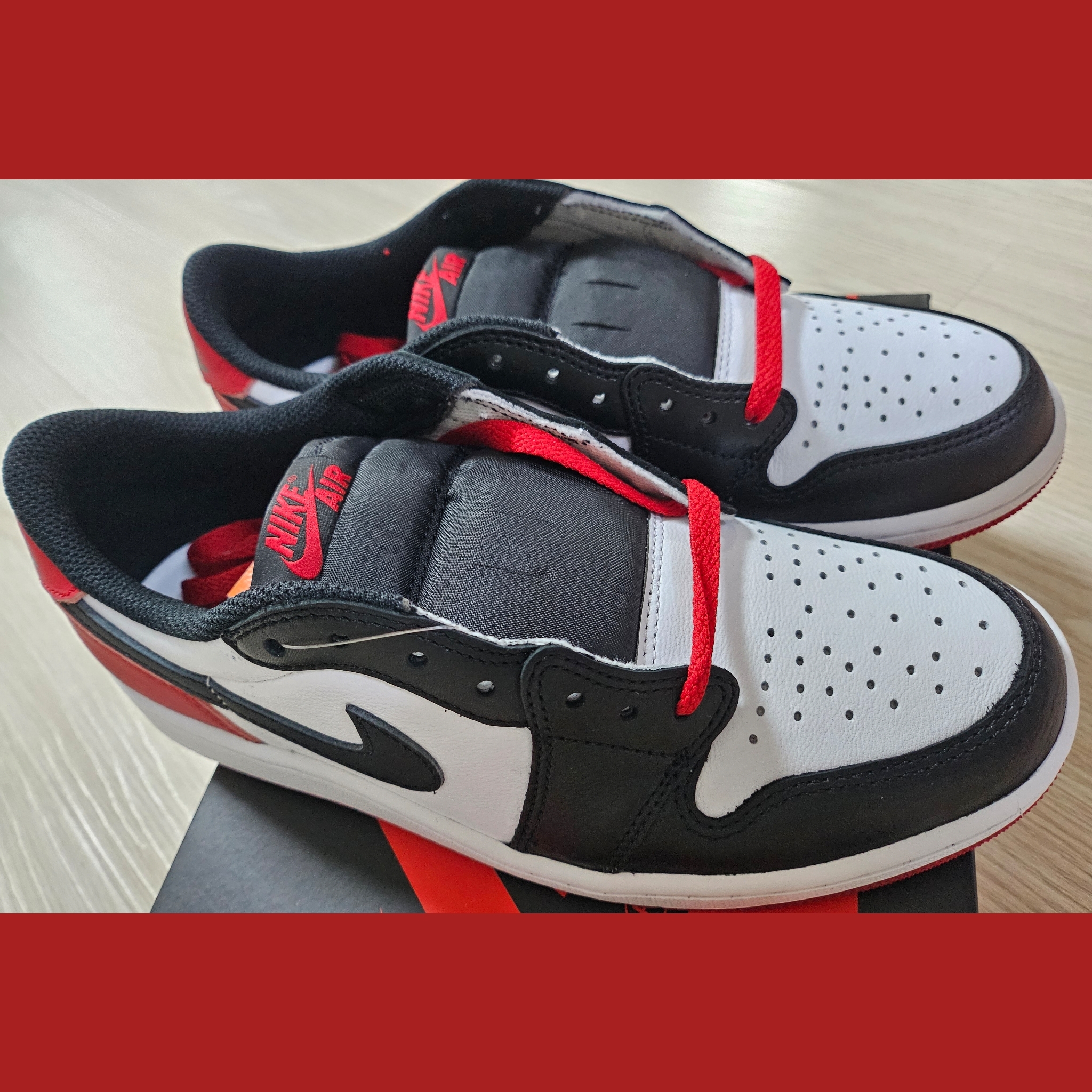 Jordan 1 Retro Low OG Black Toe 착용 스타일 - 2