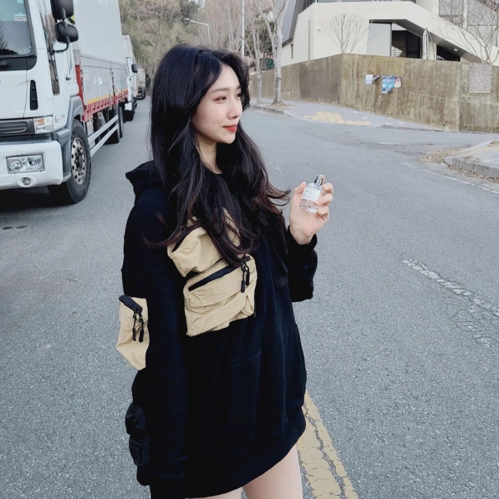 Nike x Travis Scott NRG AG Utility Hoodie Black 착용 스타일