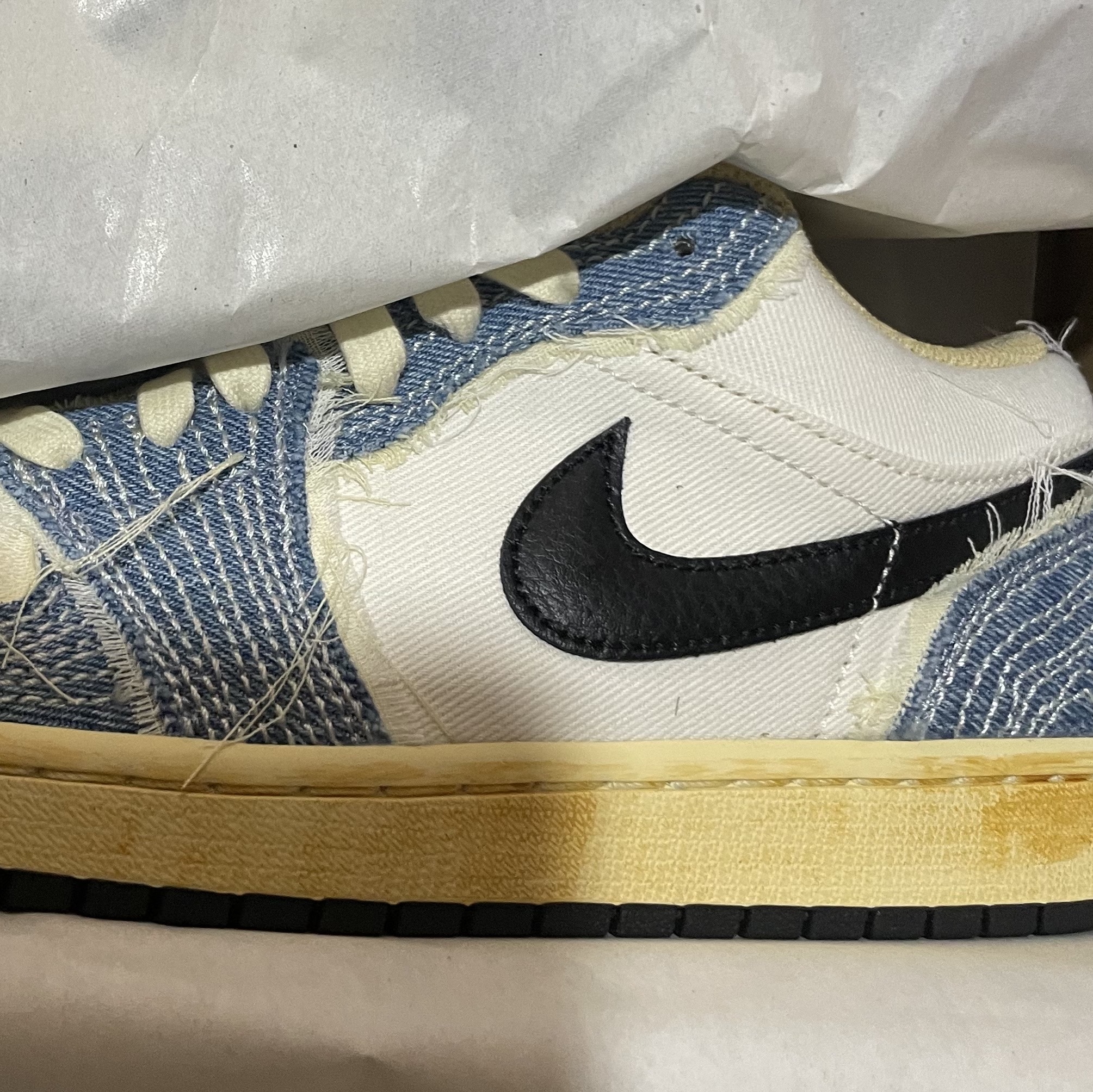 Jordan 1 Low World Make Japan 착용 스타일