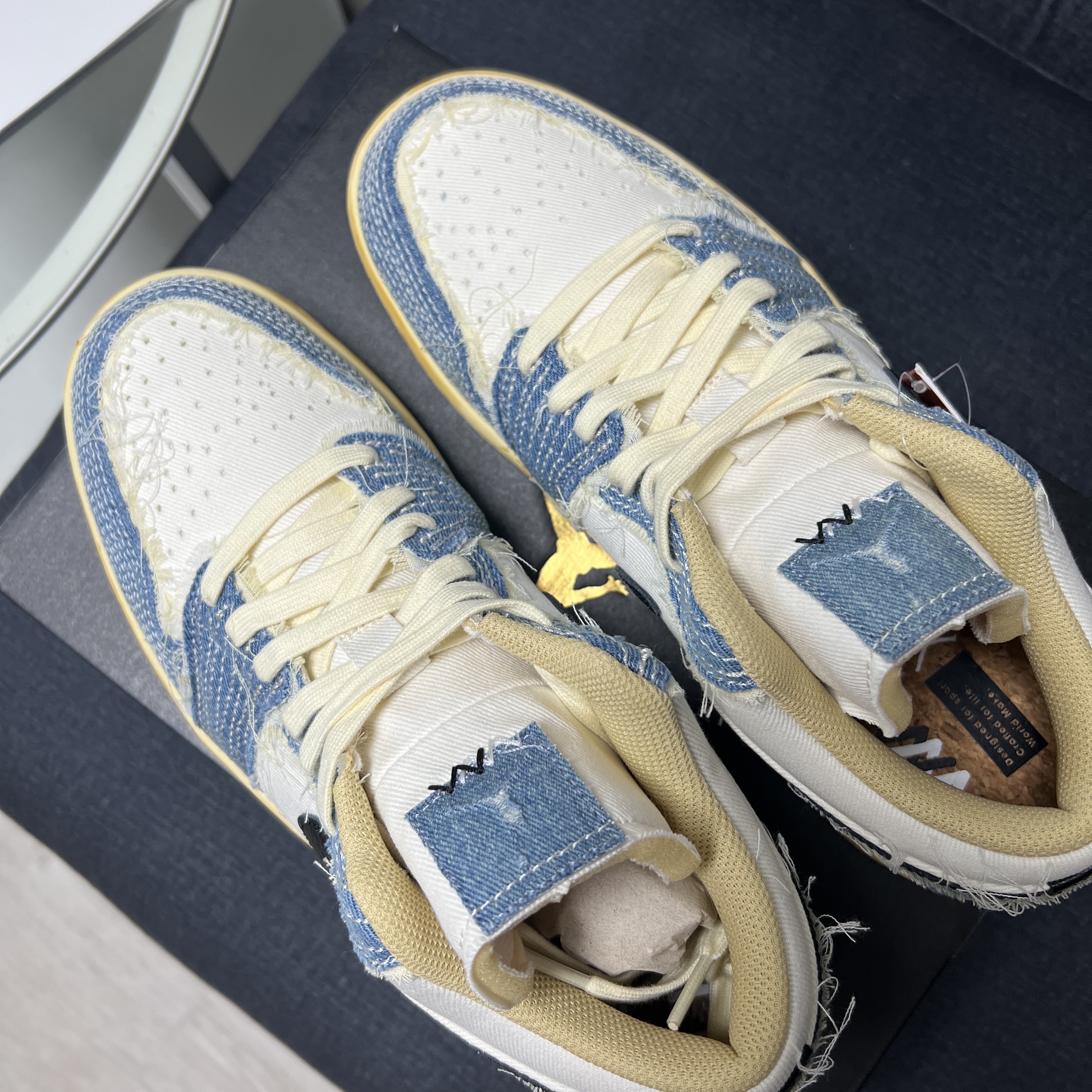Jordan 1 Low World Make Japan 착용 스타일 - 1