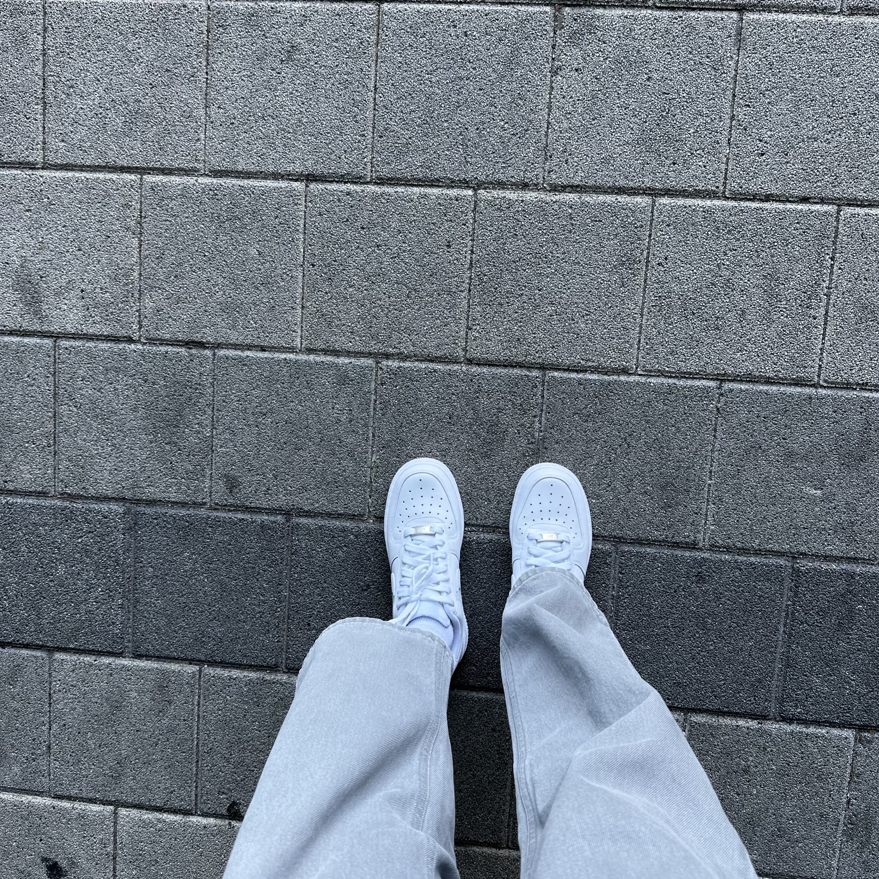 (W) Nike Air Force 1 '07 Low White 착용 스타일 - 2