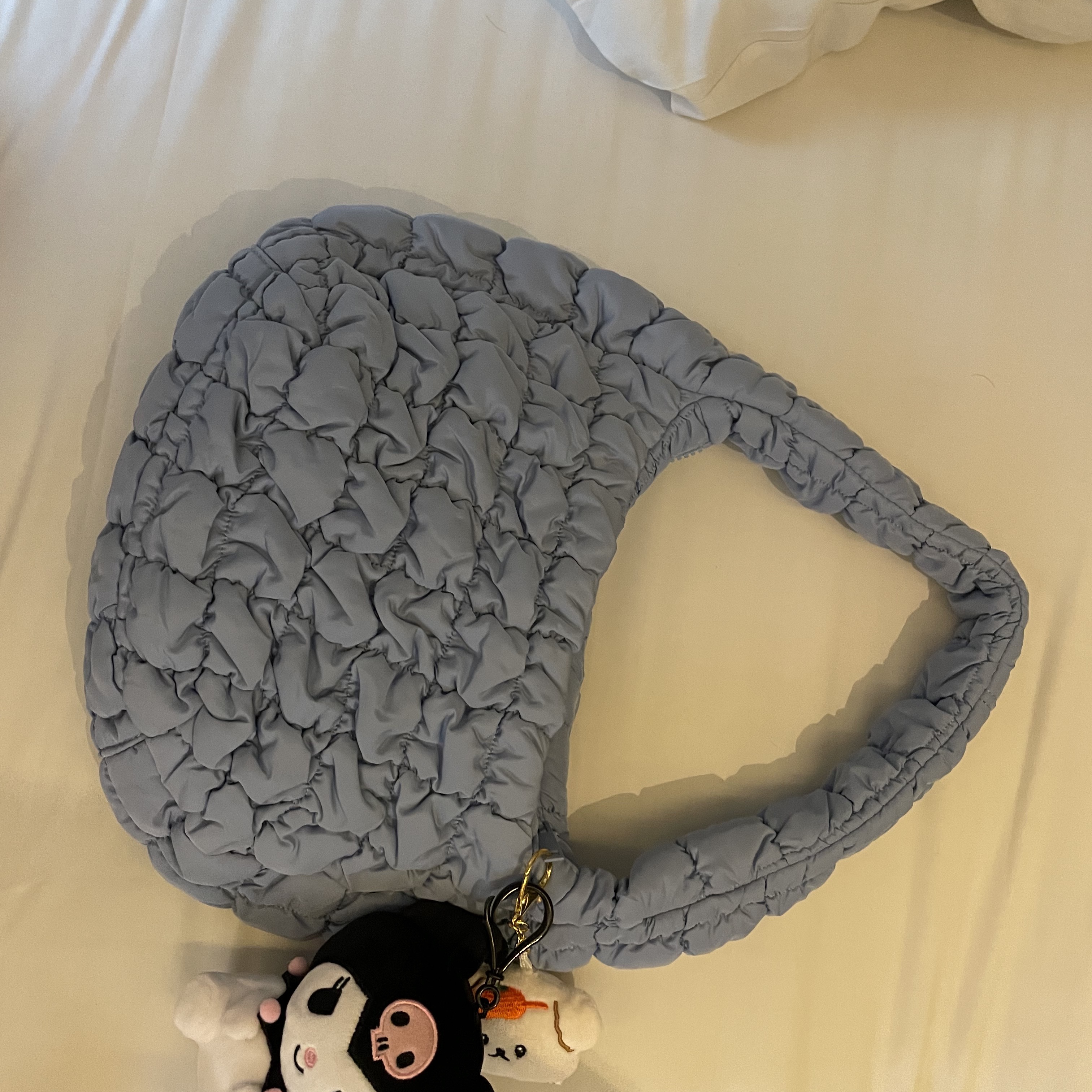 COS Quilted Mini Bag Light Blue 착용 스타일
