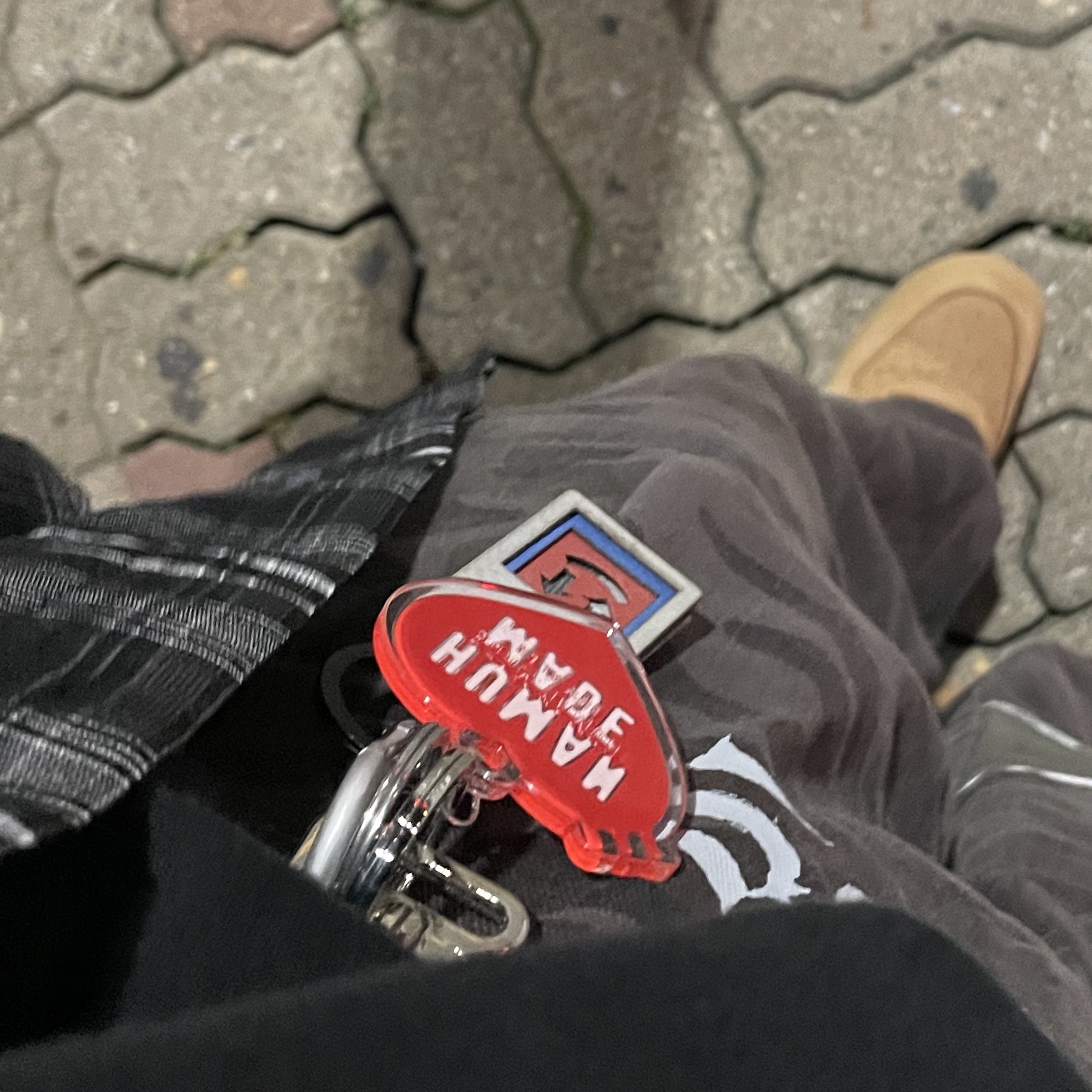 Human Made Heart Keyring Red 착용 스타일