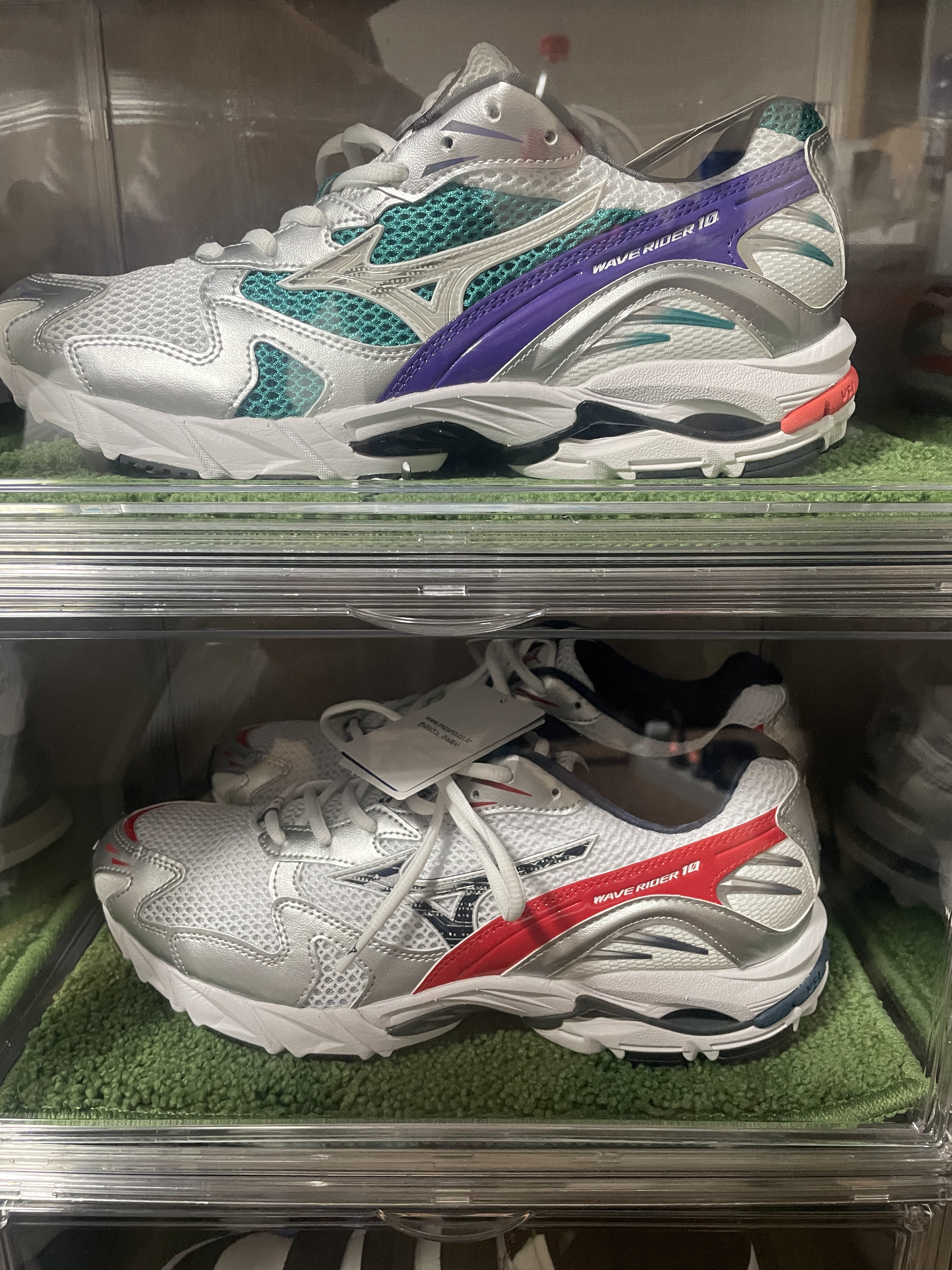 Mizuno Wave Rider 10 White Silver Teal Blue, Mizuno Wave Rider 10 White Insignia Blue High Risk Red 착용 스타일