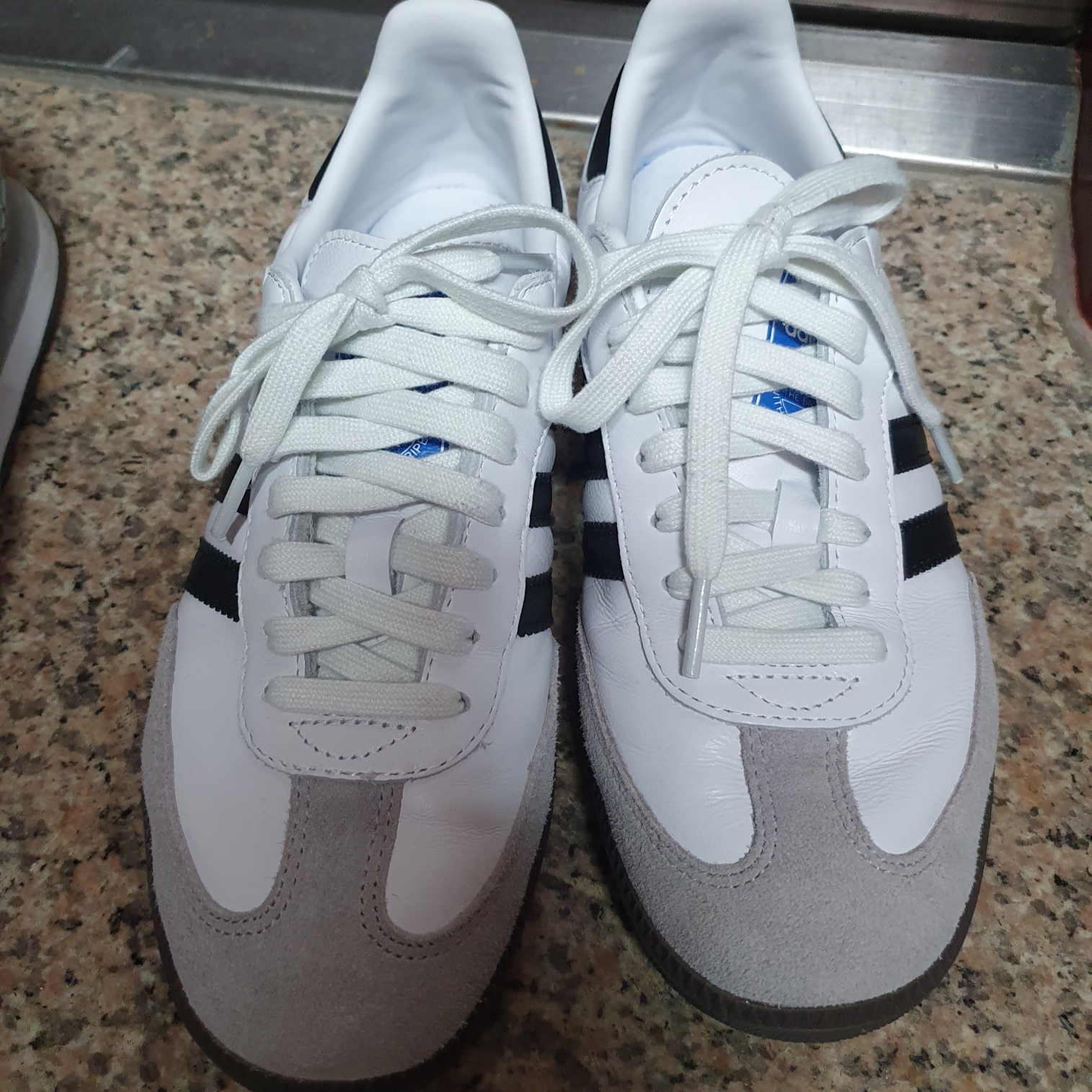 Adidas Samba OG Cloud White 착용 스타일 - 1