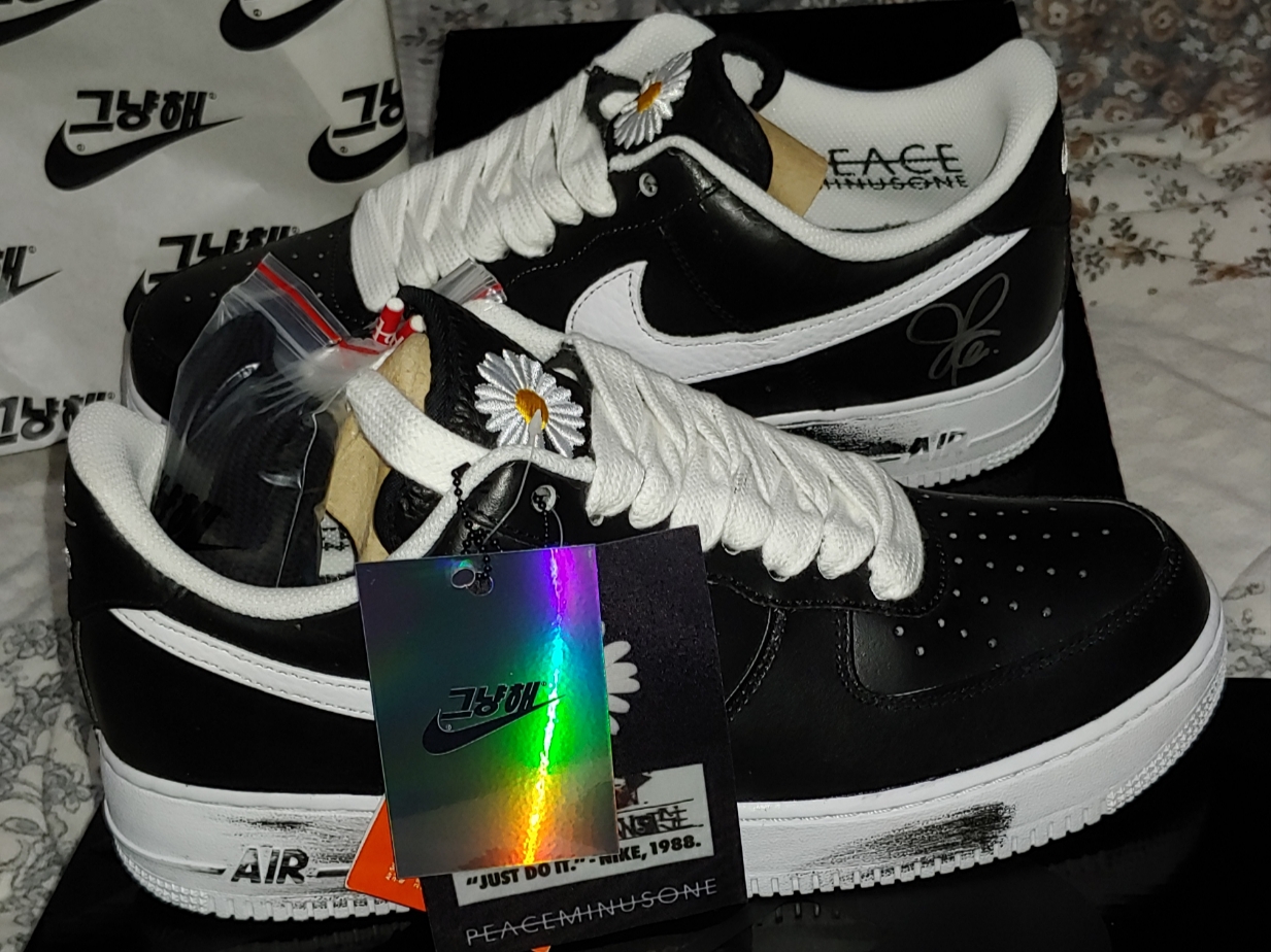 Nike x Peaceminusone Air Force 1 Low Para-Noise 착용 스타일 - 2