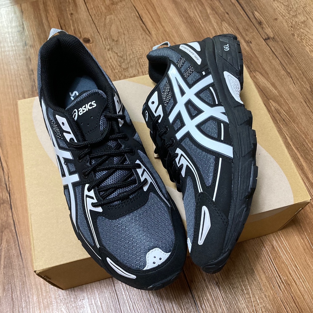 Asics Gel-Venture 6 Carrier Grey 착용 스타일