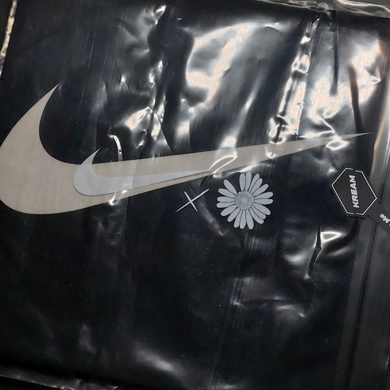 Nike x Peaceminusone Bandana Black 착용 스타일