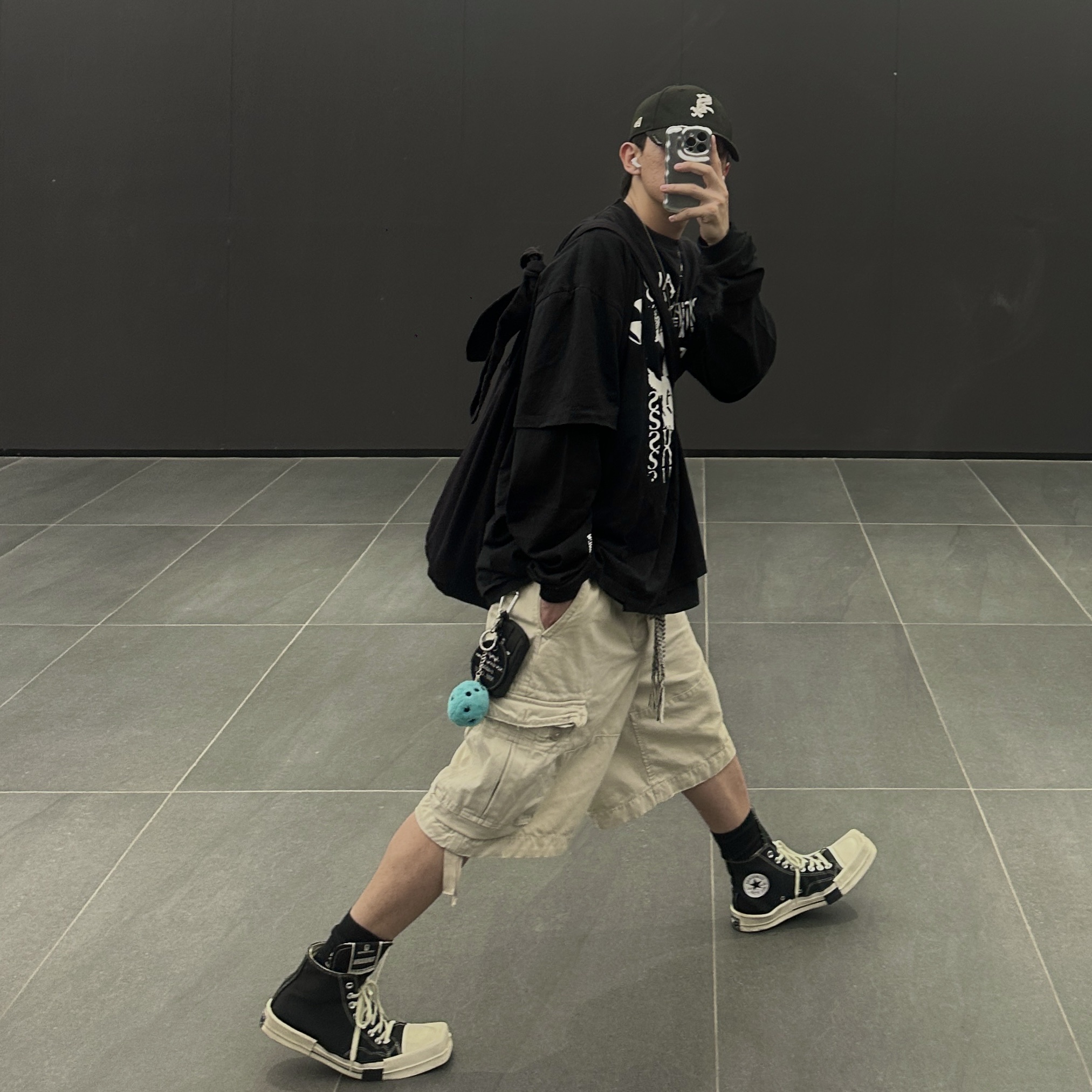 Converse x Drkshdw Drkstr Chuck 70 High Black 착용 스타일 - 1