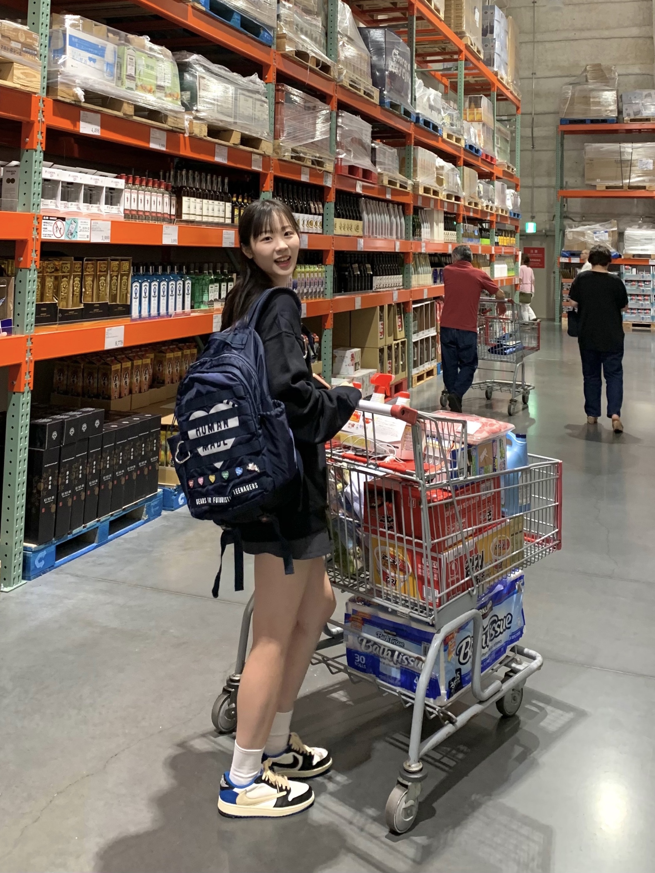 Human Made Military Backpack Navy, Jordan 1 x Travis Scott x Fragment Retro Low OG SP Military Blue 착용 스타일 - 1