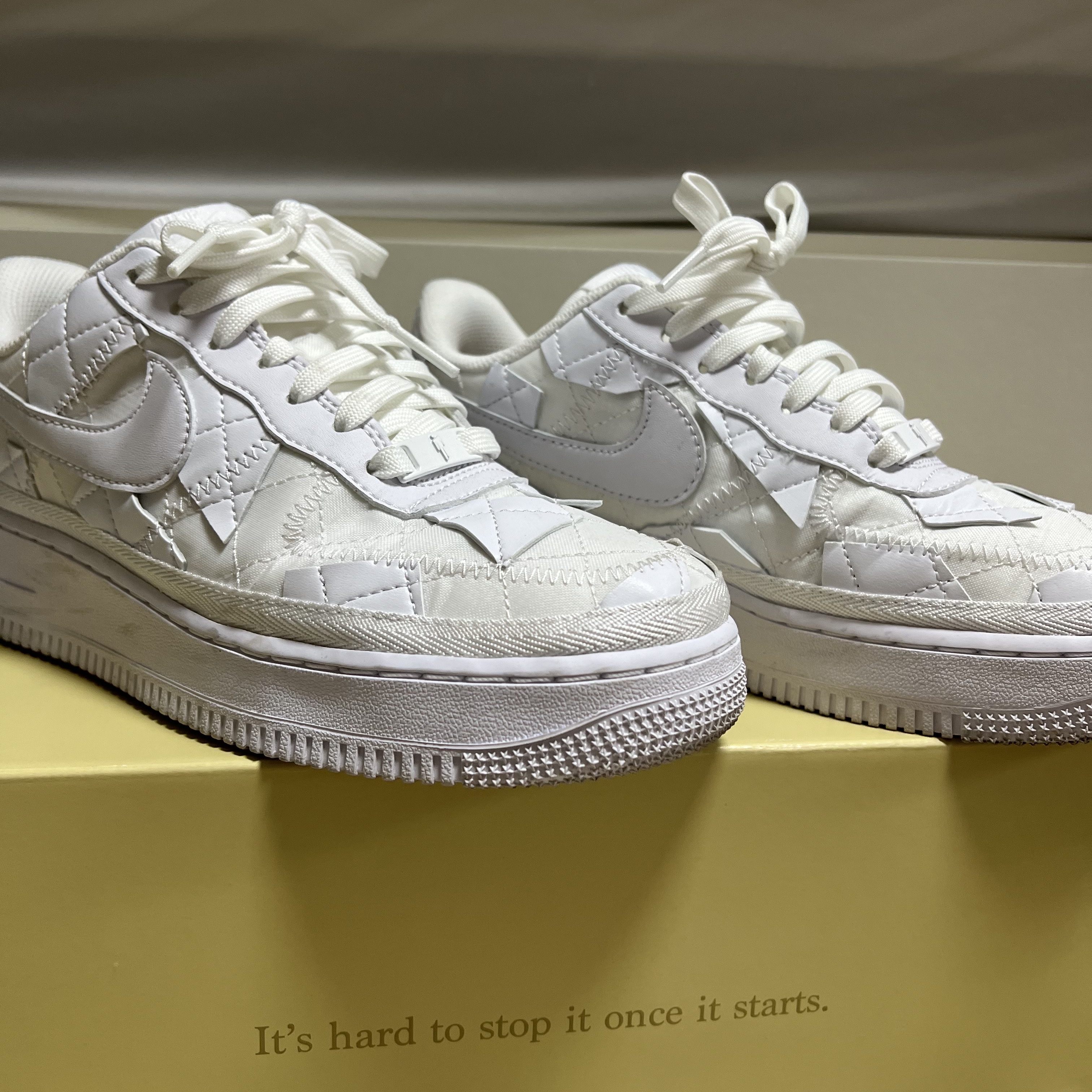 Nike x Billie Eilish Air Force 1 Low SP Triple White 착용 스타일