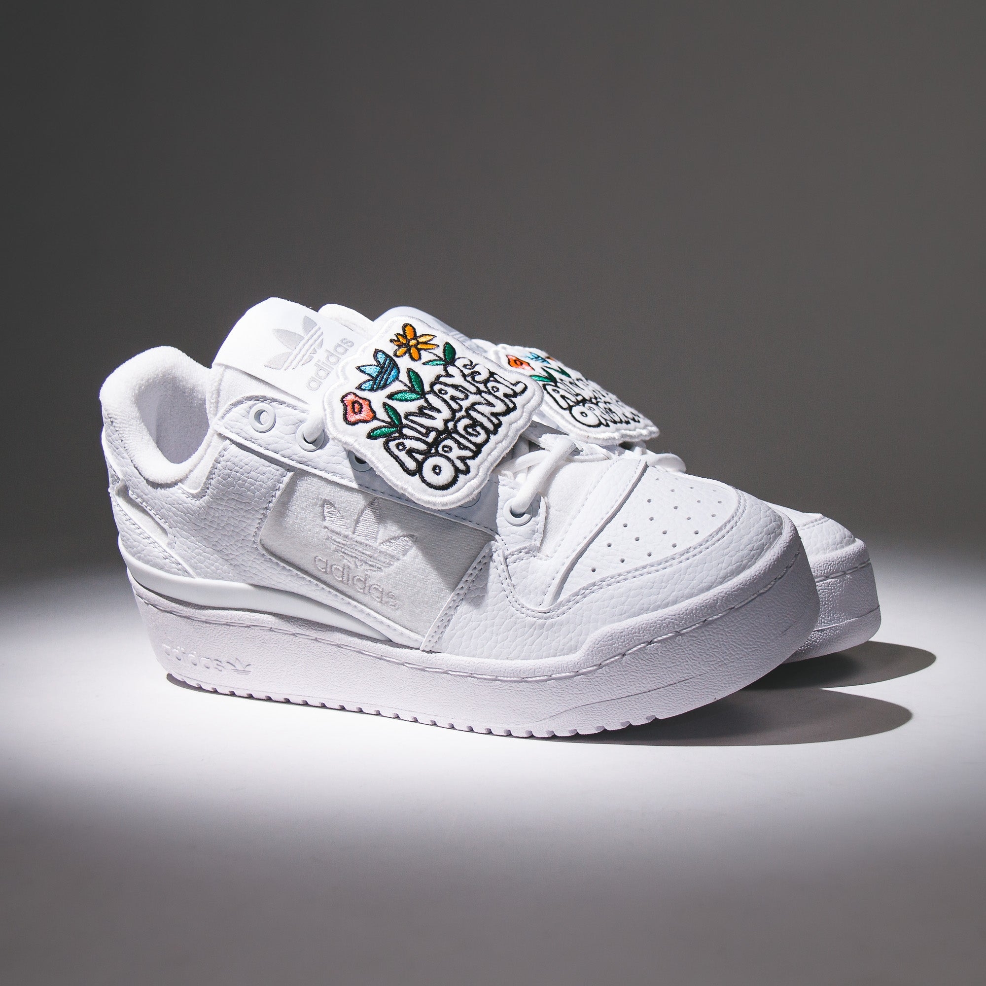 (W) Adidas Always Original Forum Bold Cloud White 착용 스타일 - 3
