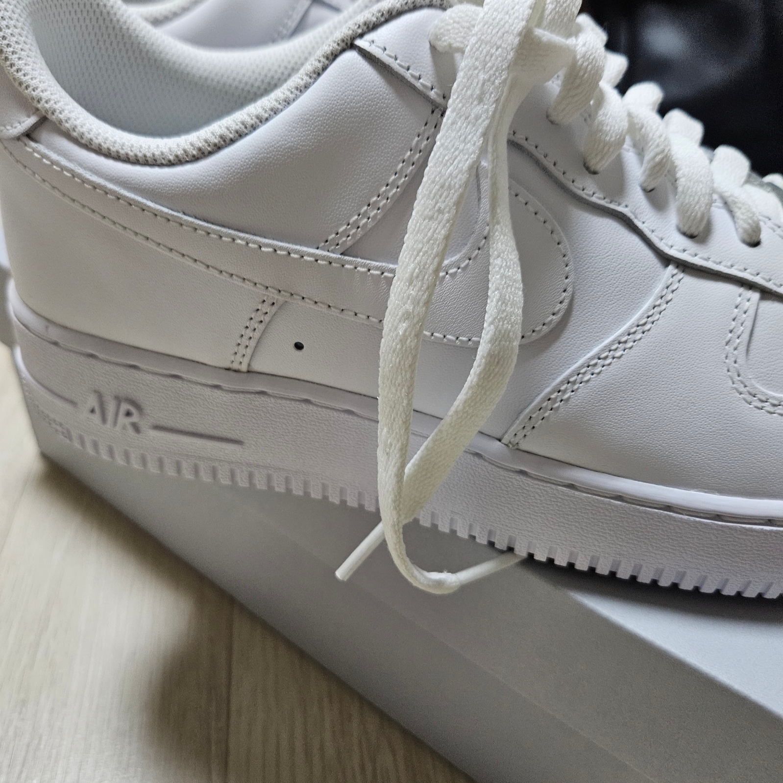 Nike Air Force 1 '07 Low White 착용 스타일