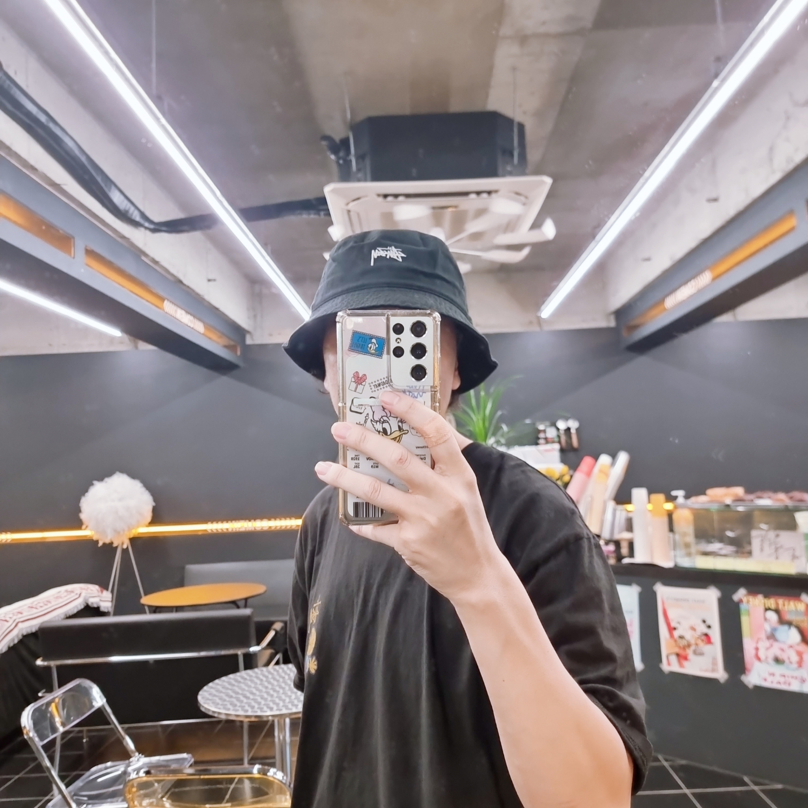 Stussy Stock Bucket Hat Black 착용 스타일 - 2