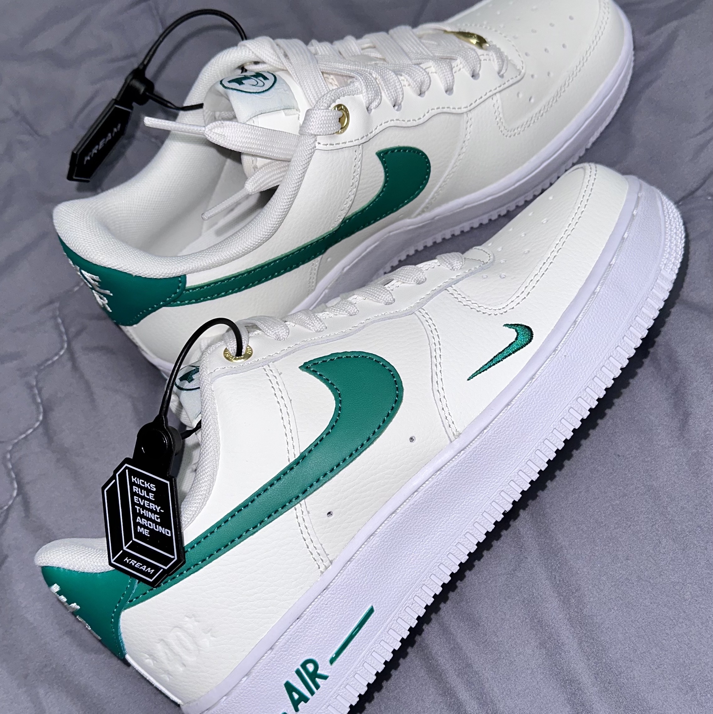 (W) Nike Air Force 1 '07 SE 40th Anniversary Join Forces Sail Malachite 착용 스타일