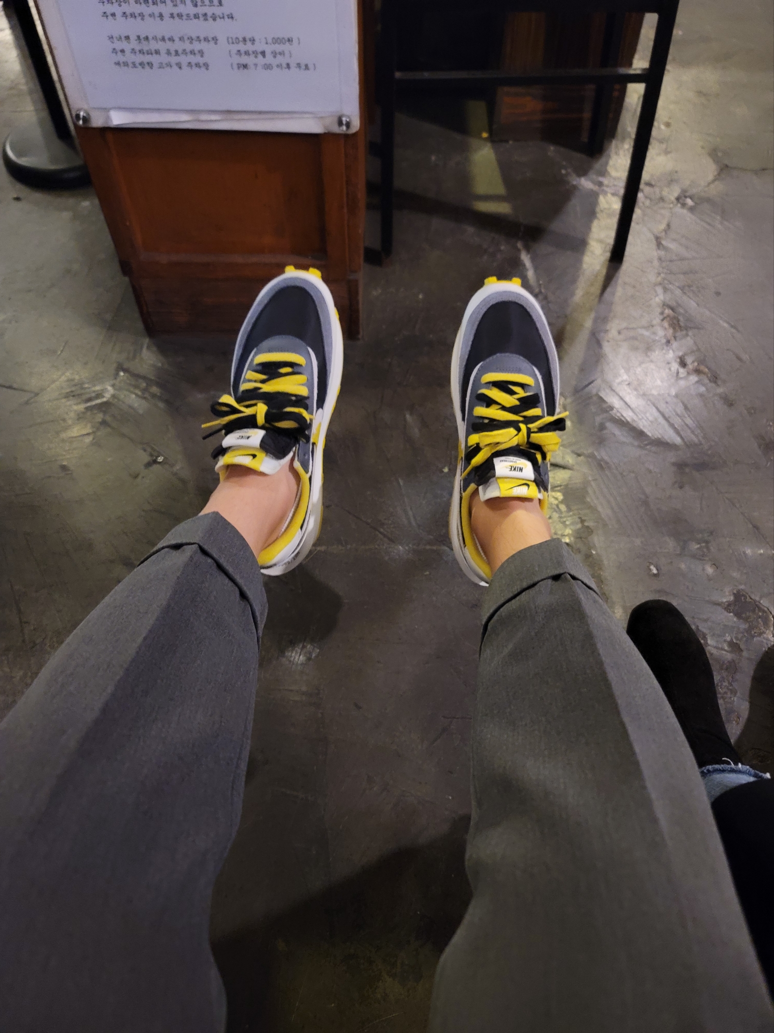 Nike x Sacai x Undercover LDWaffle Black Bright Citron 착용 스타일
