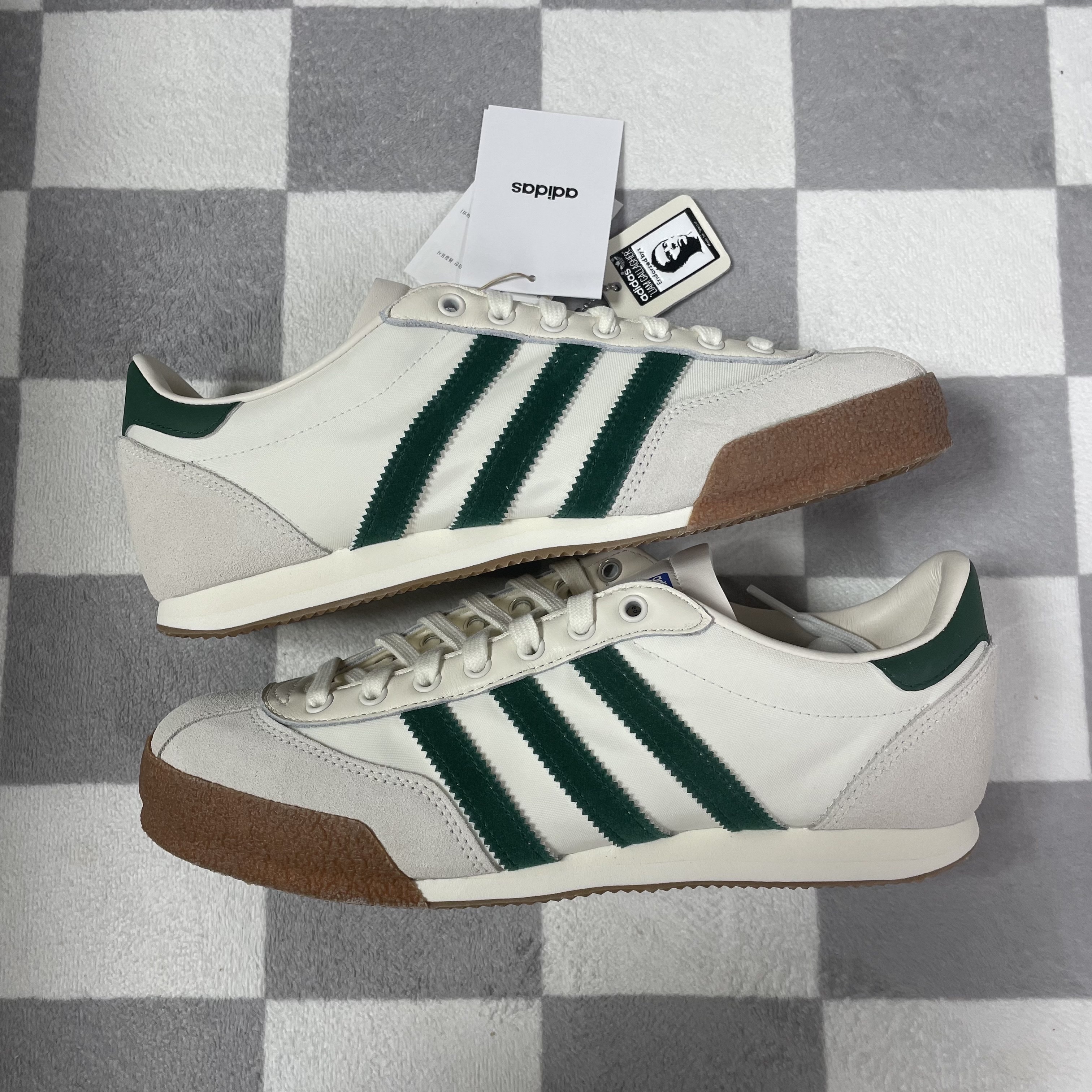 Adidas x Liam Gallagher Spezial LG II Cream White Collegiate Green 착용 스타일 - 1