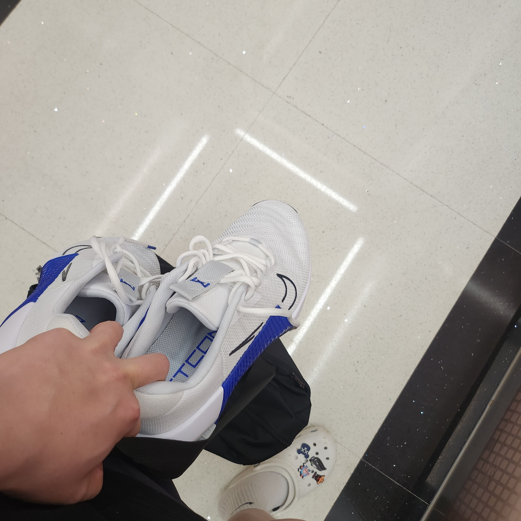 Nike Metcon 9 White Racer Blue 착용 스타일 - 1