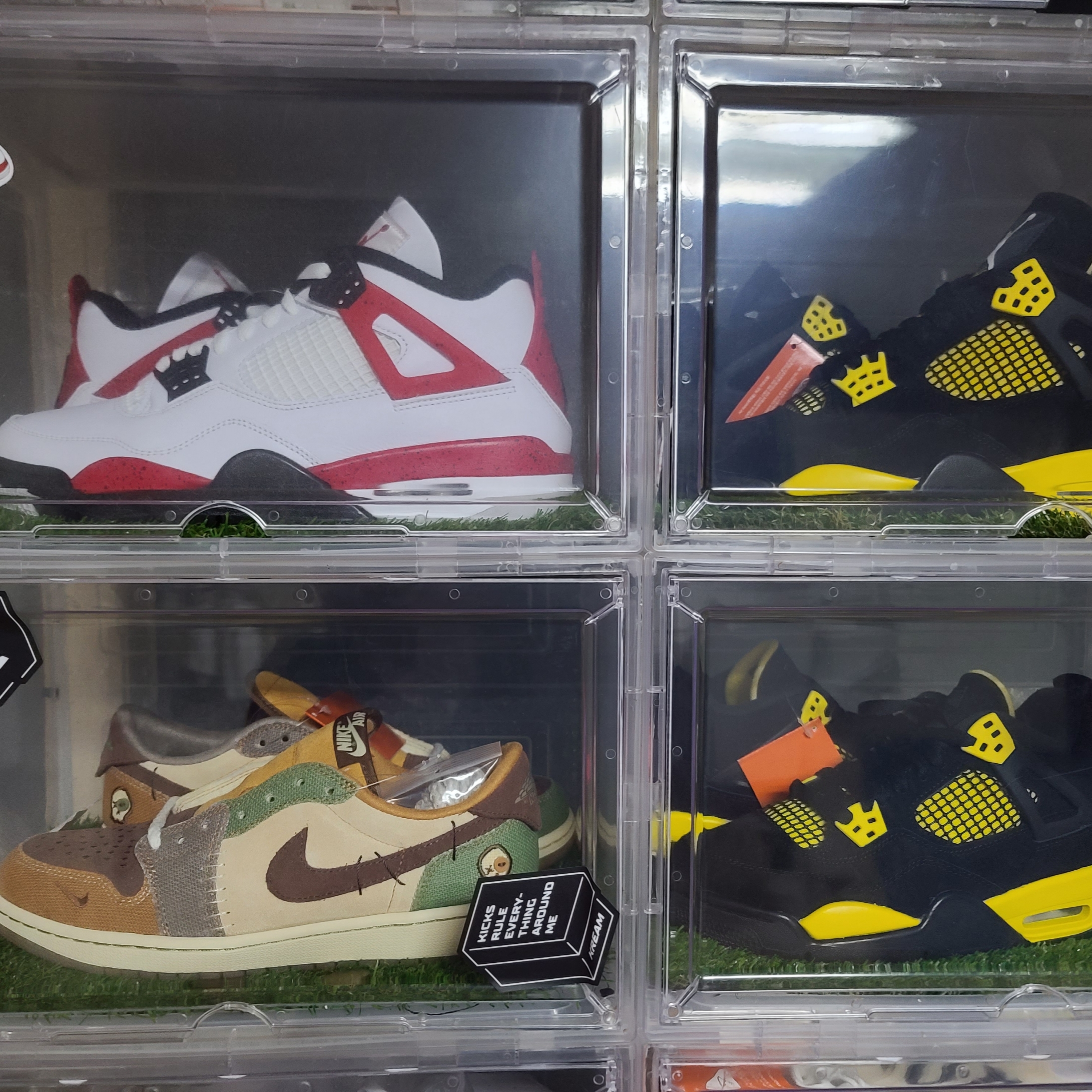 Jordan 4 Retro Red Cement, Jordan 4 Retro Thunder 2023 착용 스타일