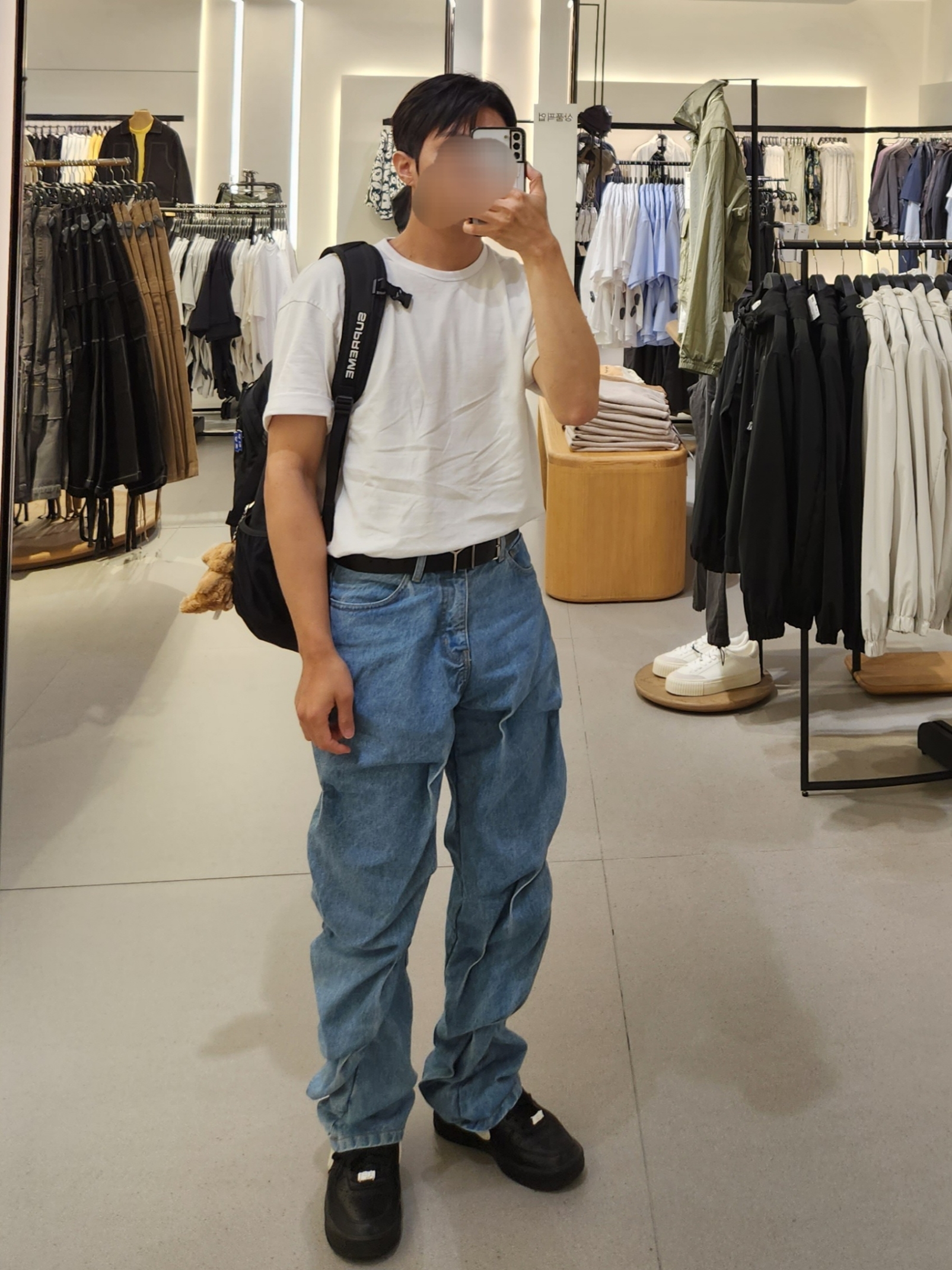 Supreme Backpack Black - 22FW, Nike x Ambush Air Force 1 Low SP Black 착용 스타일