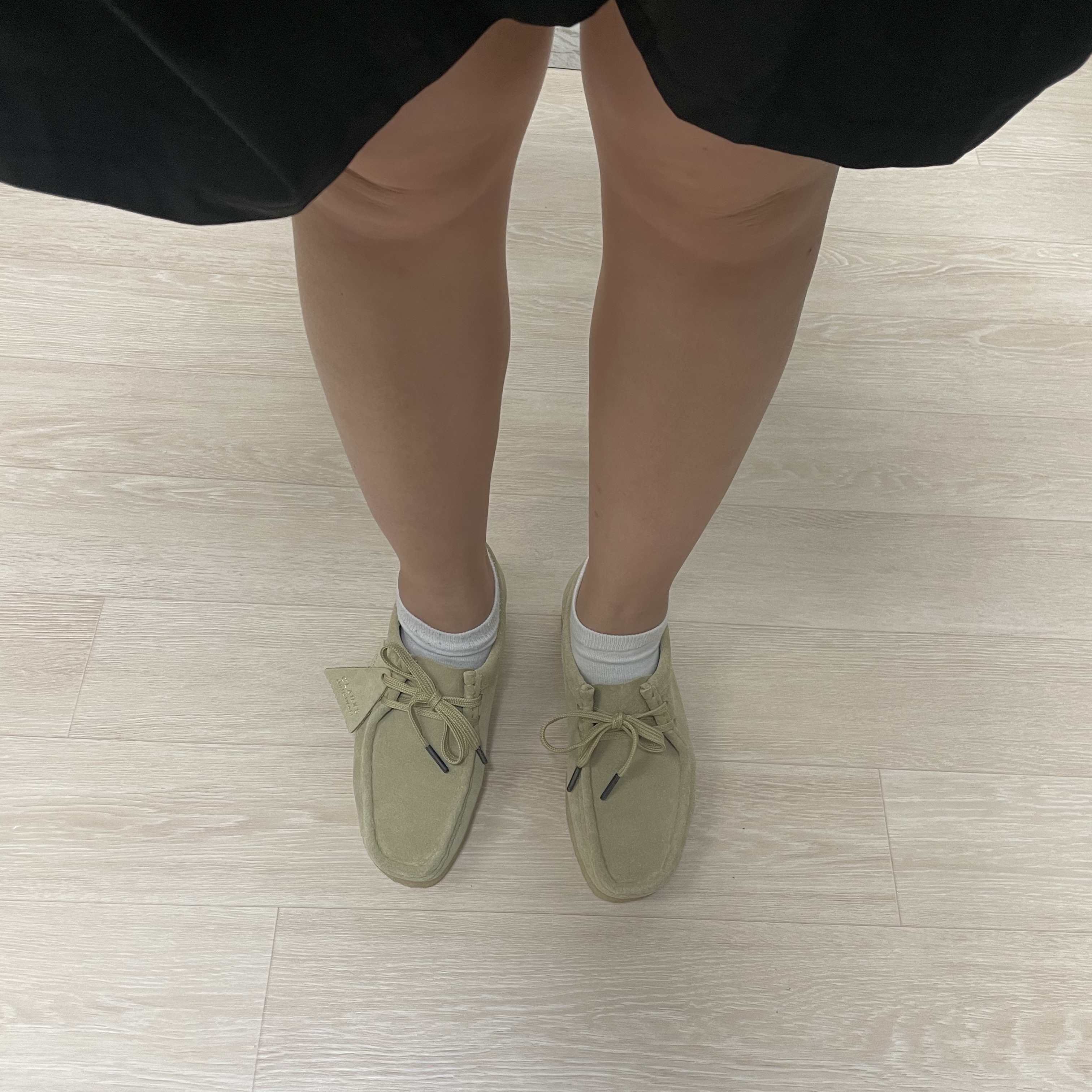 (W) Clarks Wallabee Maple Suede 착용 스타일 - 5