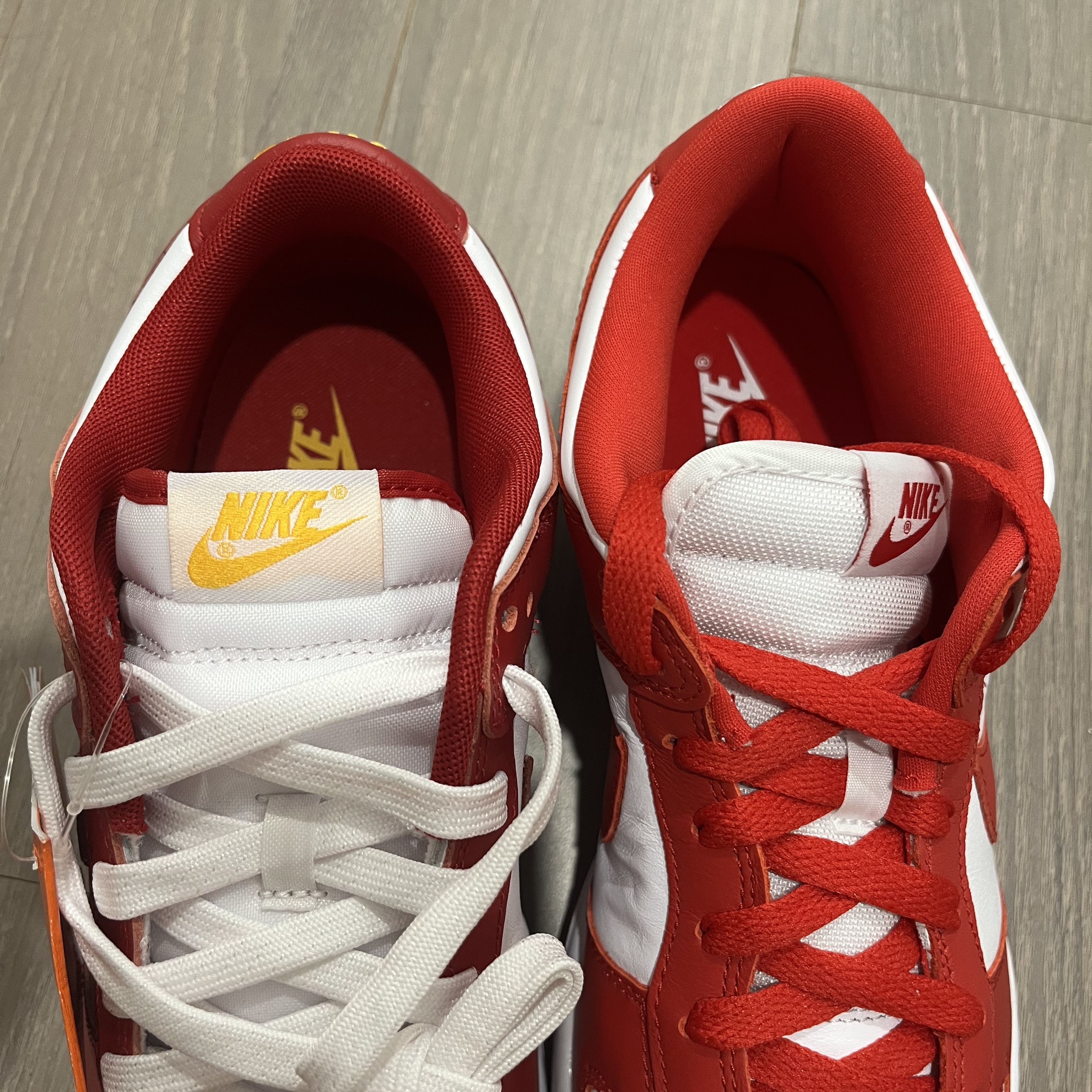 Nike Dunk Low SP White and University Red 2023, Nike Dunk Low Retro Gym Red 착용 스타일 - 2