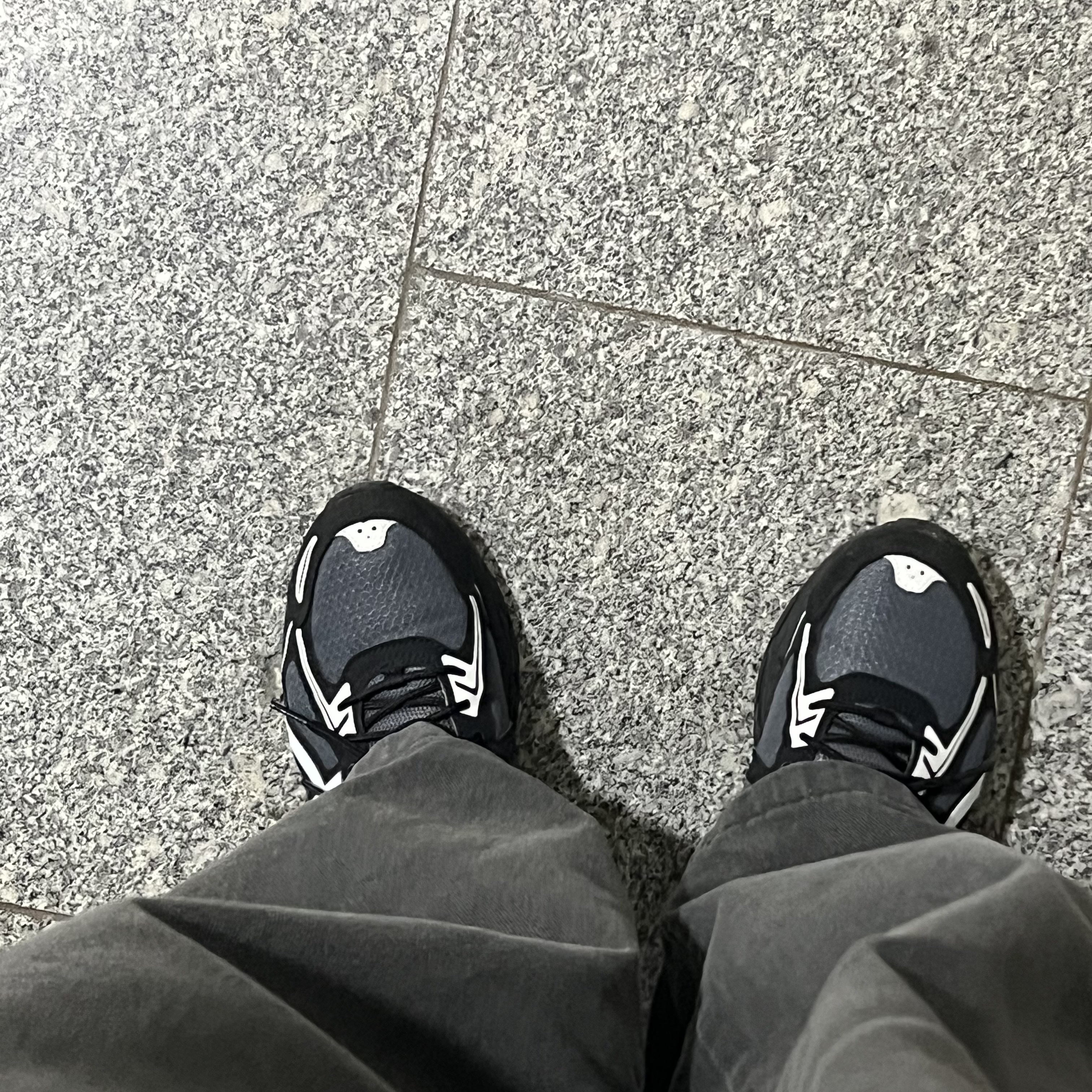 Asics Gel-Venture 6 Carrier Grey 착용 스타일